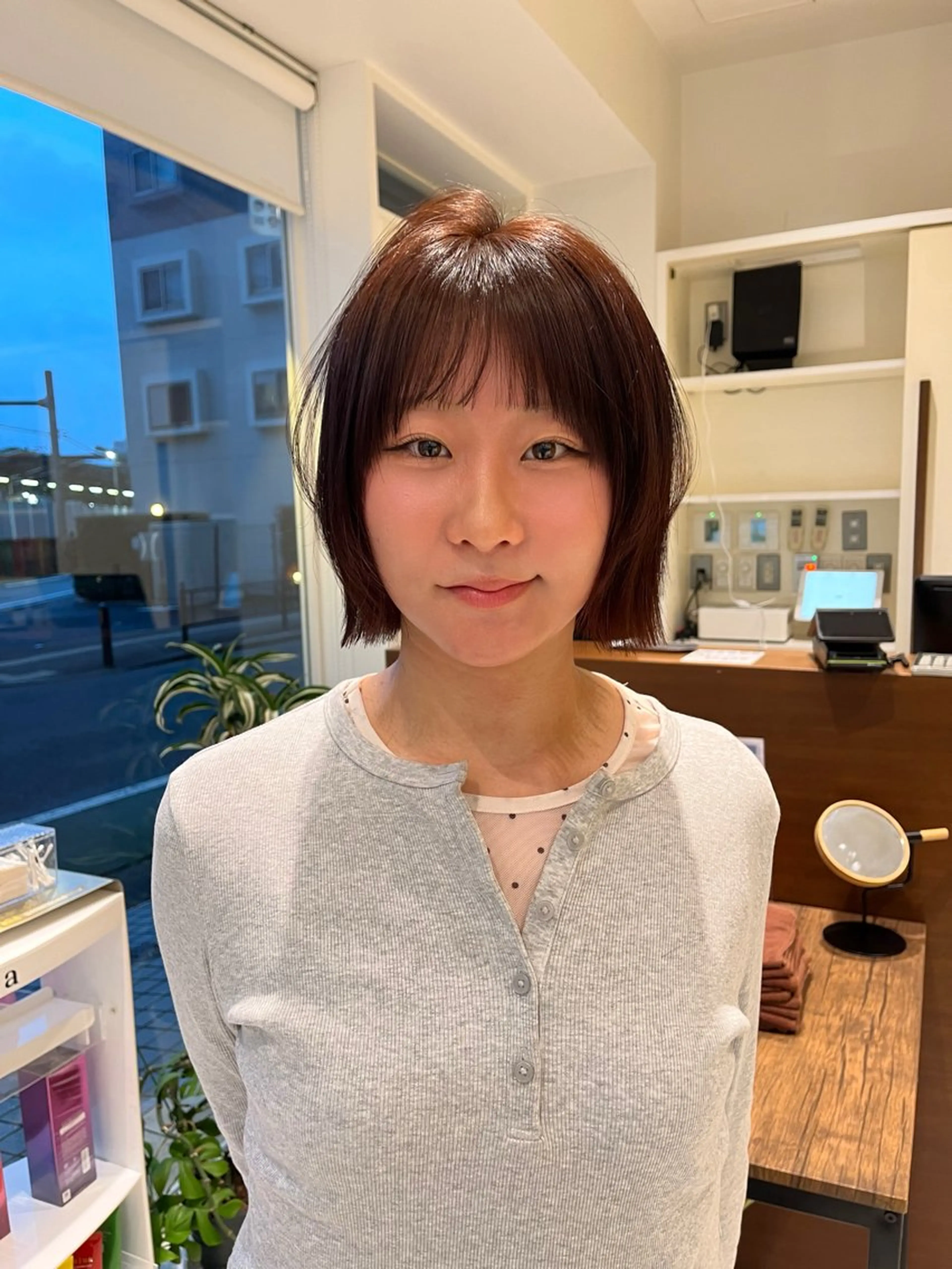 ショート ボブレイヤー ボブ レイヤーカット カット ヘアカラー トリートメント 神作 汐里　江古田 /透明感カラー🌿のヘアスタイル