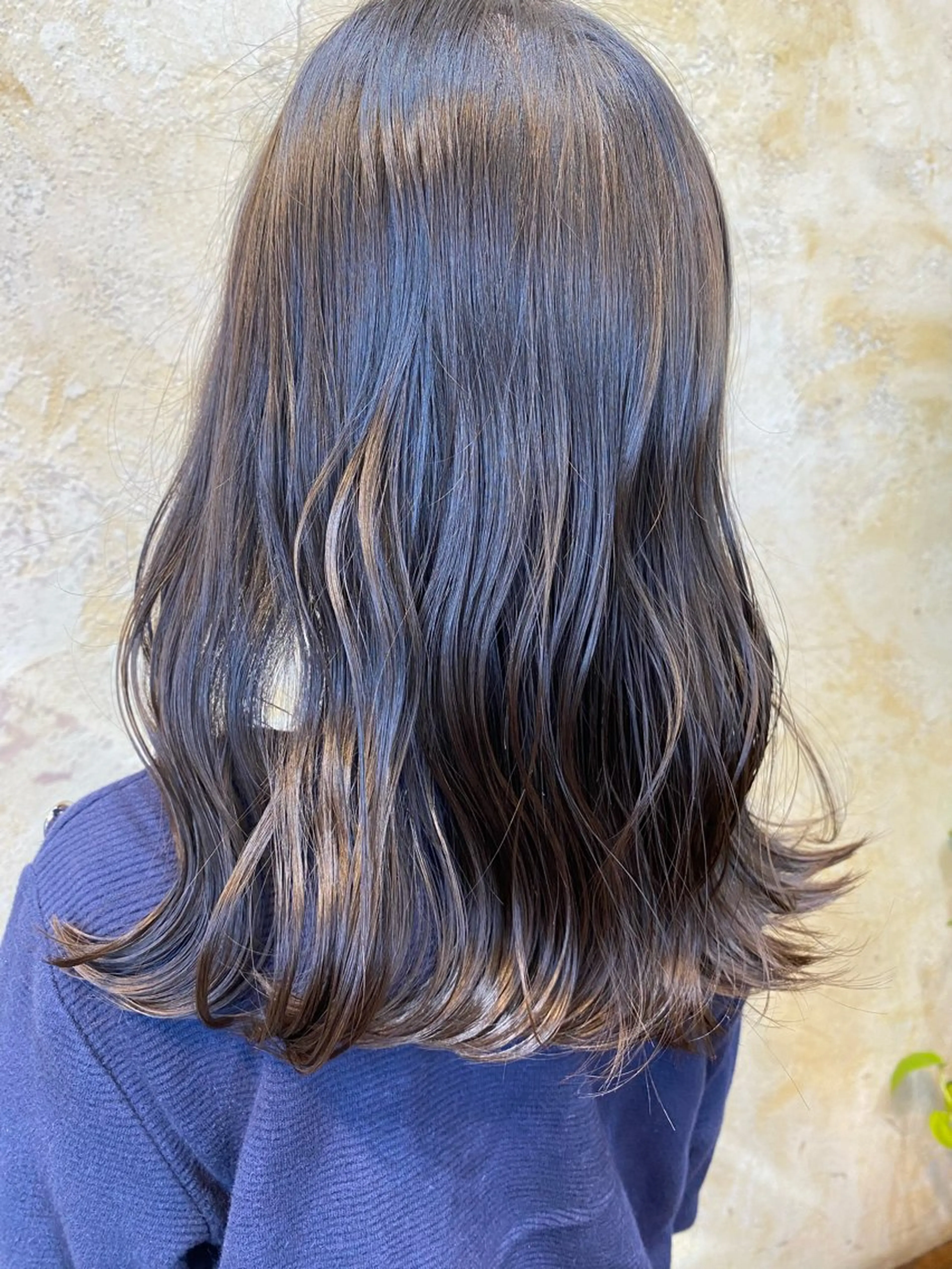 ロング auRa  【大宮】 上形 龍也のヘアスタイル