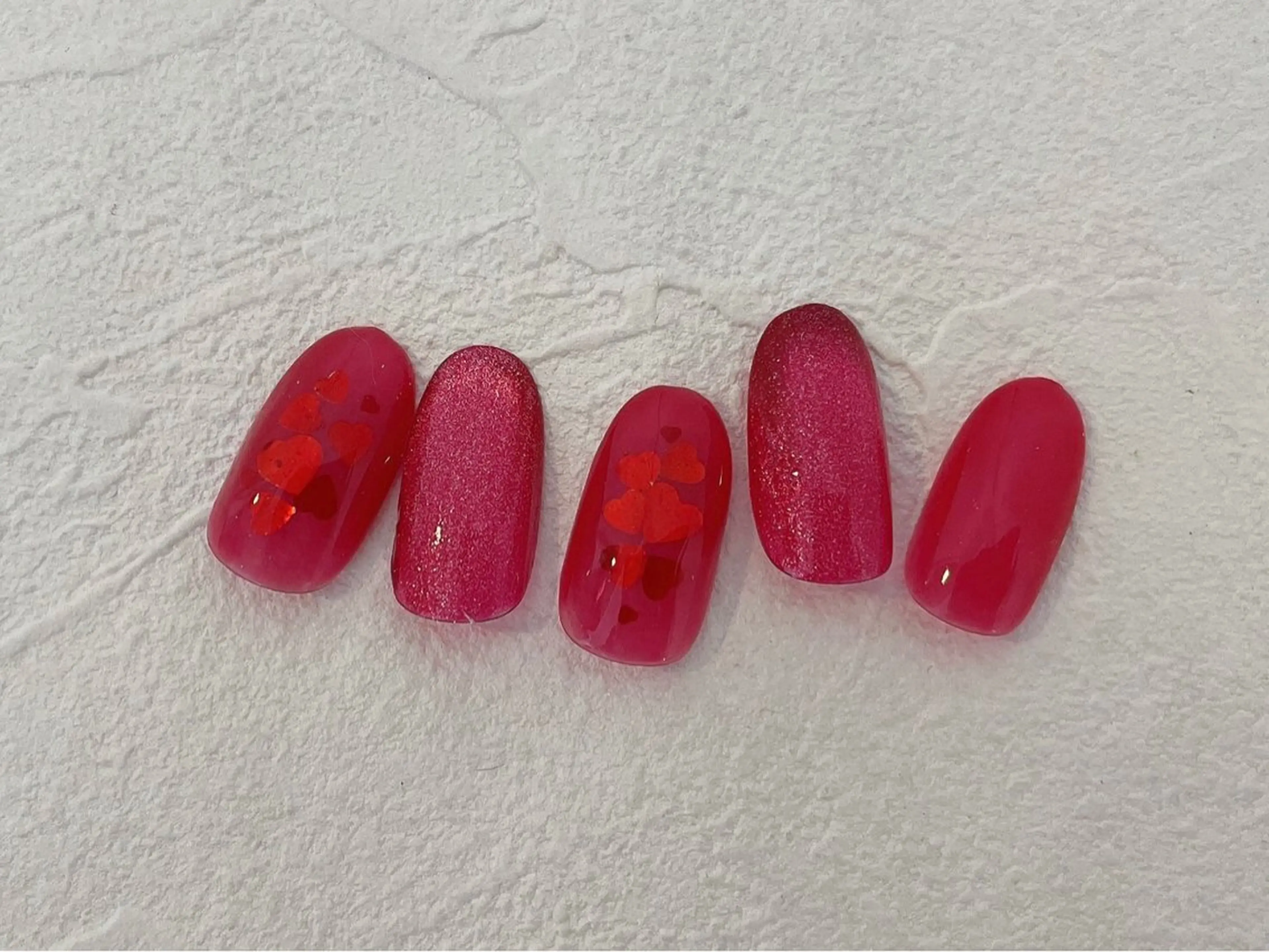 ネイル ジェルネイル ハート マグネットネイル パラジェル バレンタイン kiki nail &brow二子玉川の眉毛・アイブロウイメージ