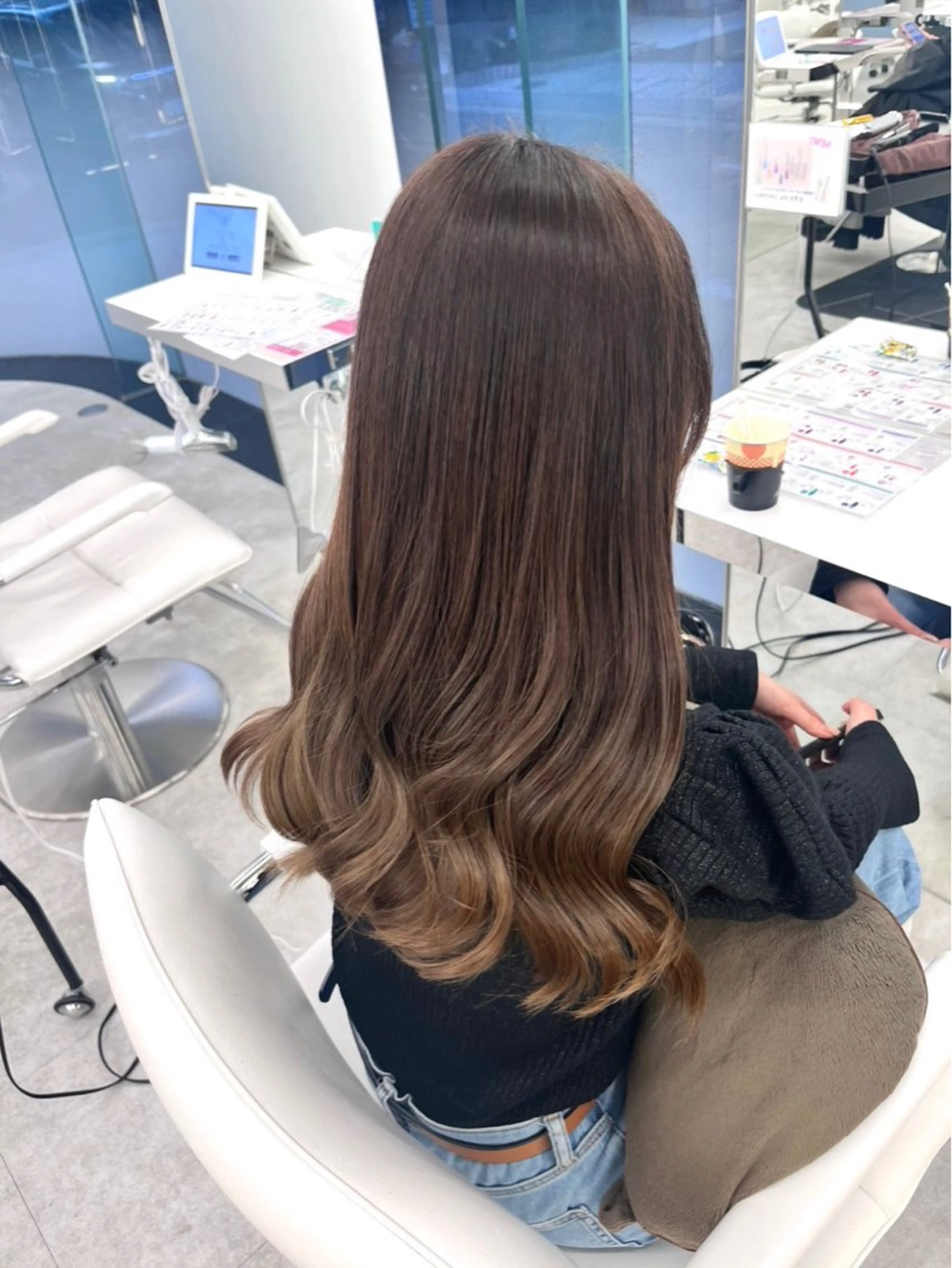 透明感カラー🇰🇷✨＋𝐀𝐮𝐣𝐮𝐚トリートメント(4step)の写真