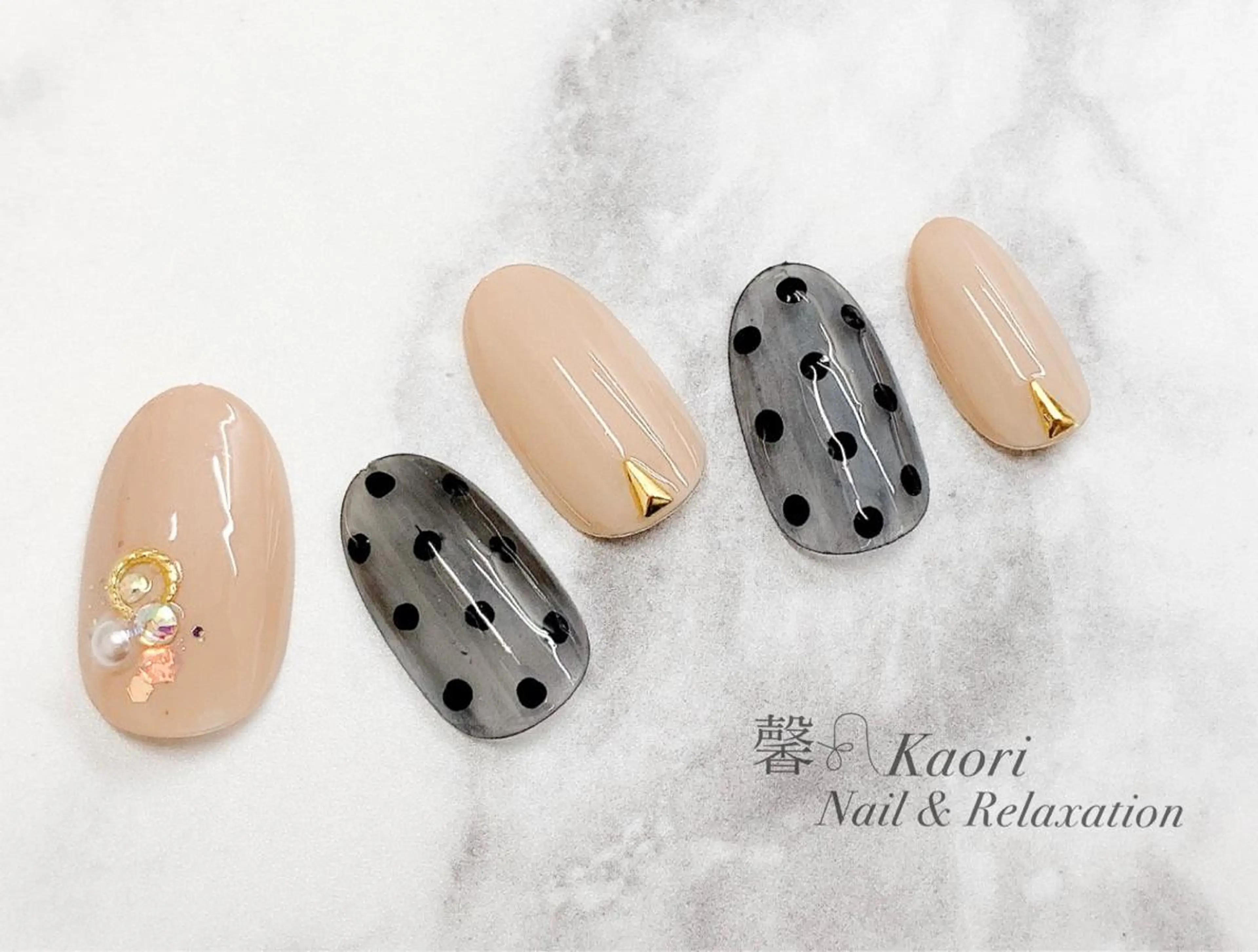 ネイル ﾌｨﾙｲﾝ専門ﾈｲﾙｻﾛﾝ彩 博多駅前店所属・ネイルサロン 彩 irodoriのネイルデザイン