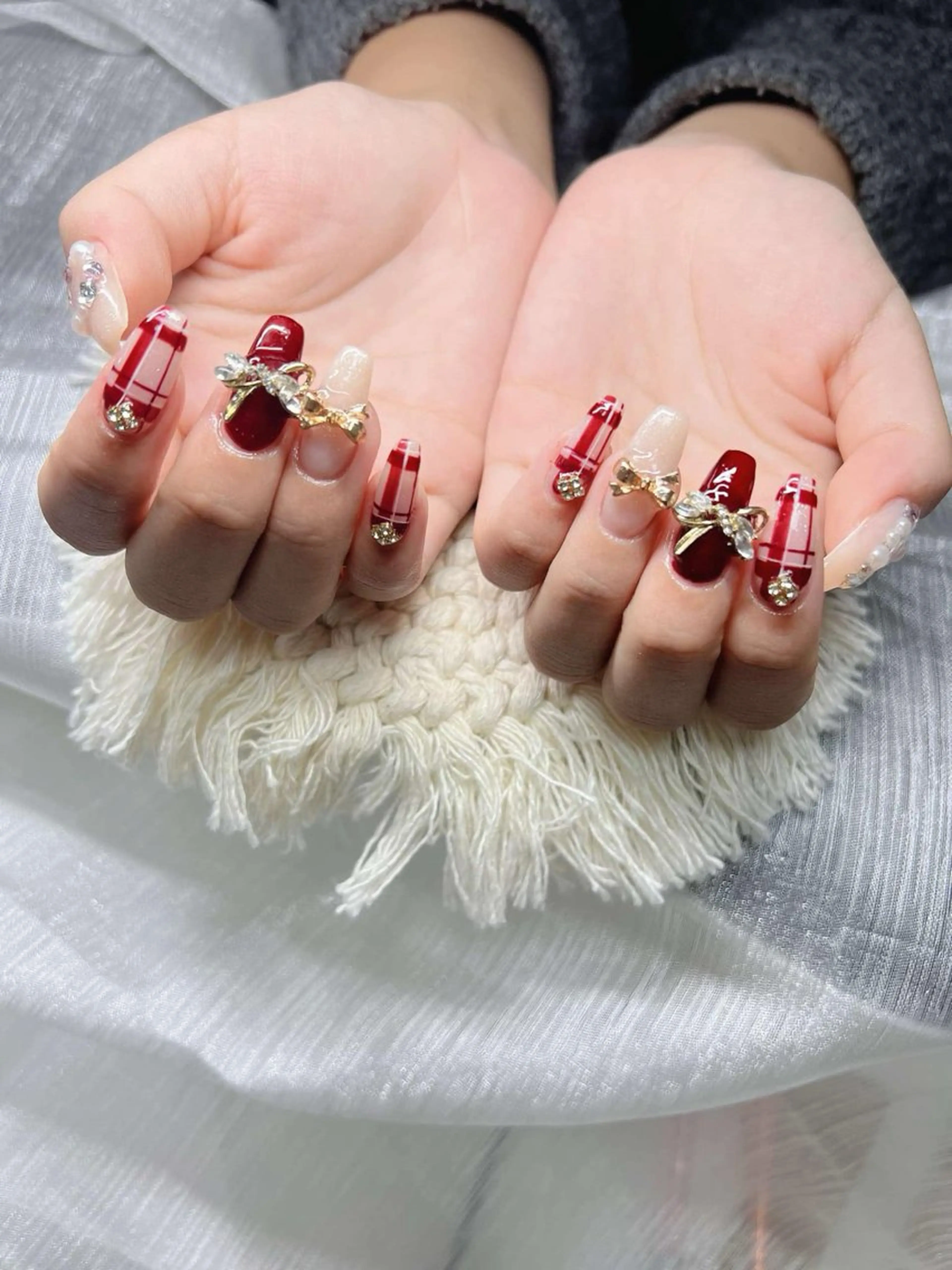 ネイル 長さ出し グラデーション キラキラネイル マグネットネイル ミラーネイル Lee Nails チップ長さだし専門店のネイルデザイン