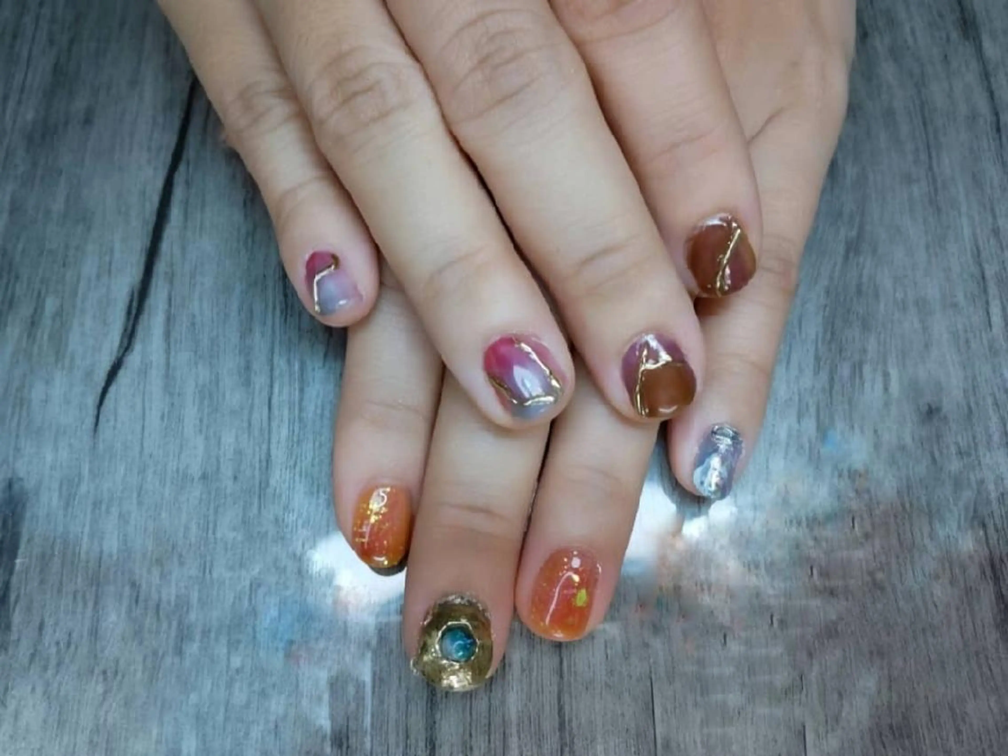 ショート ネイル ハンドネイル T&A nailのネイルデザイン