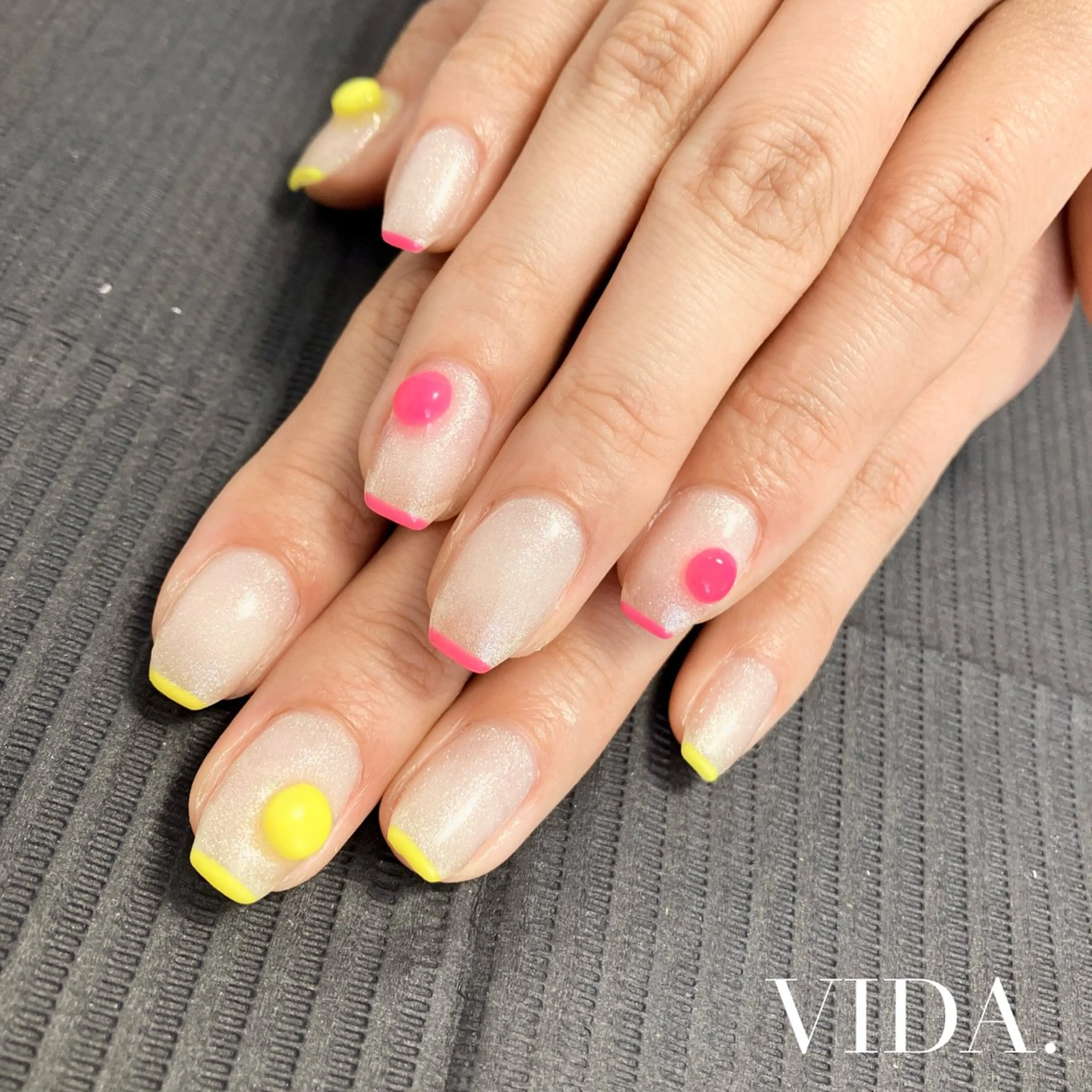 ネイル フレンチネイル ハンドネイル private salon VIDAのネイルデザイン