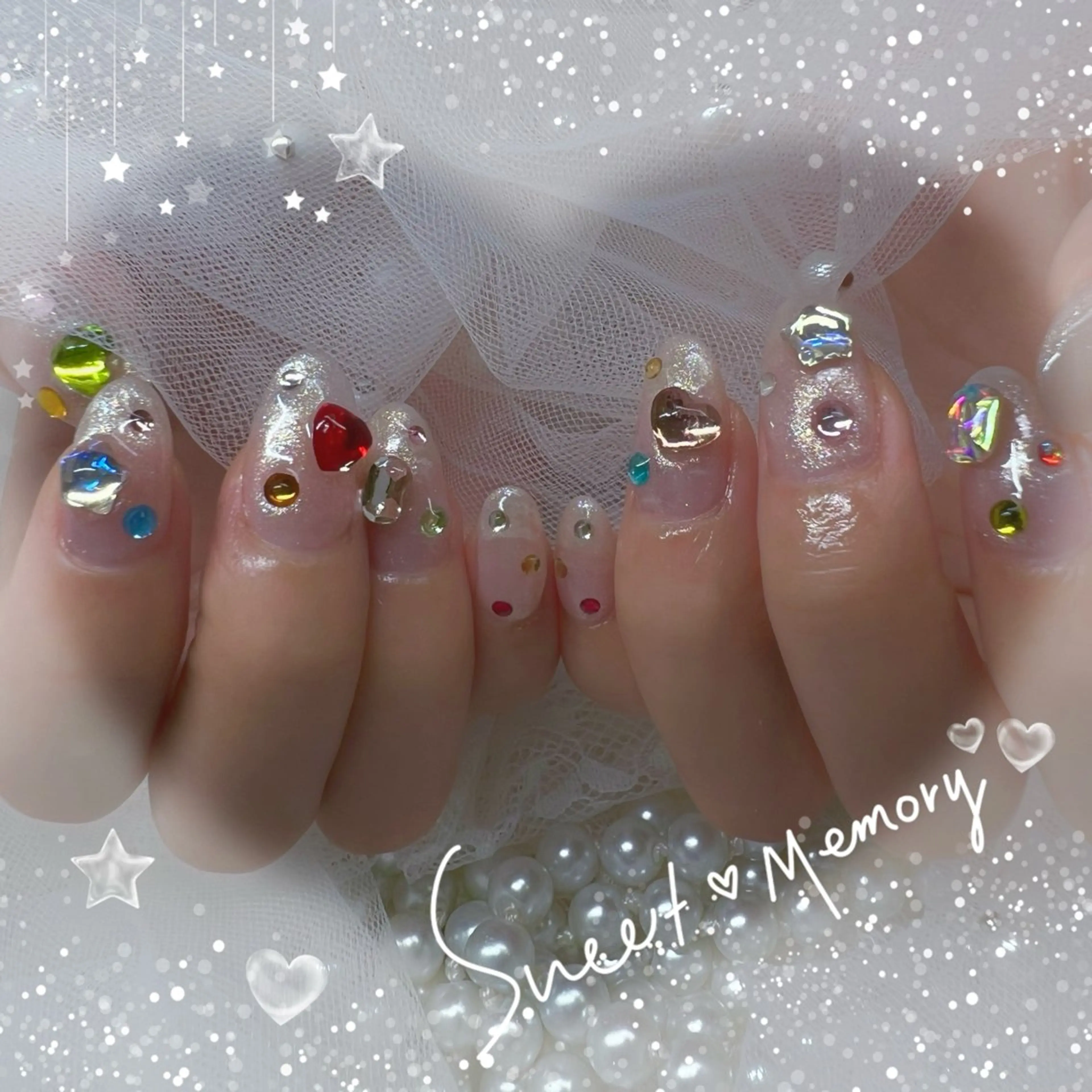 ネイル チークネイル フレンチネイル ガーリー ガラスフレンチ グラデーション ハンドネイル Chill Nailsalonのネイルデザイン