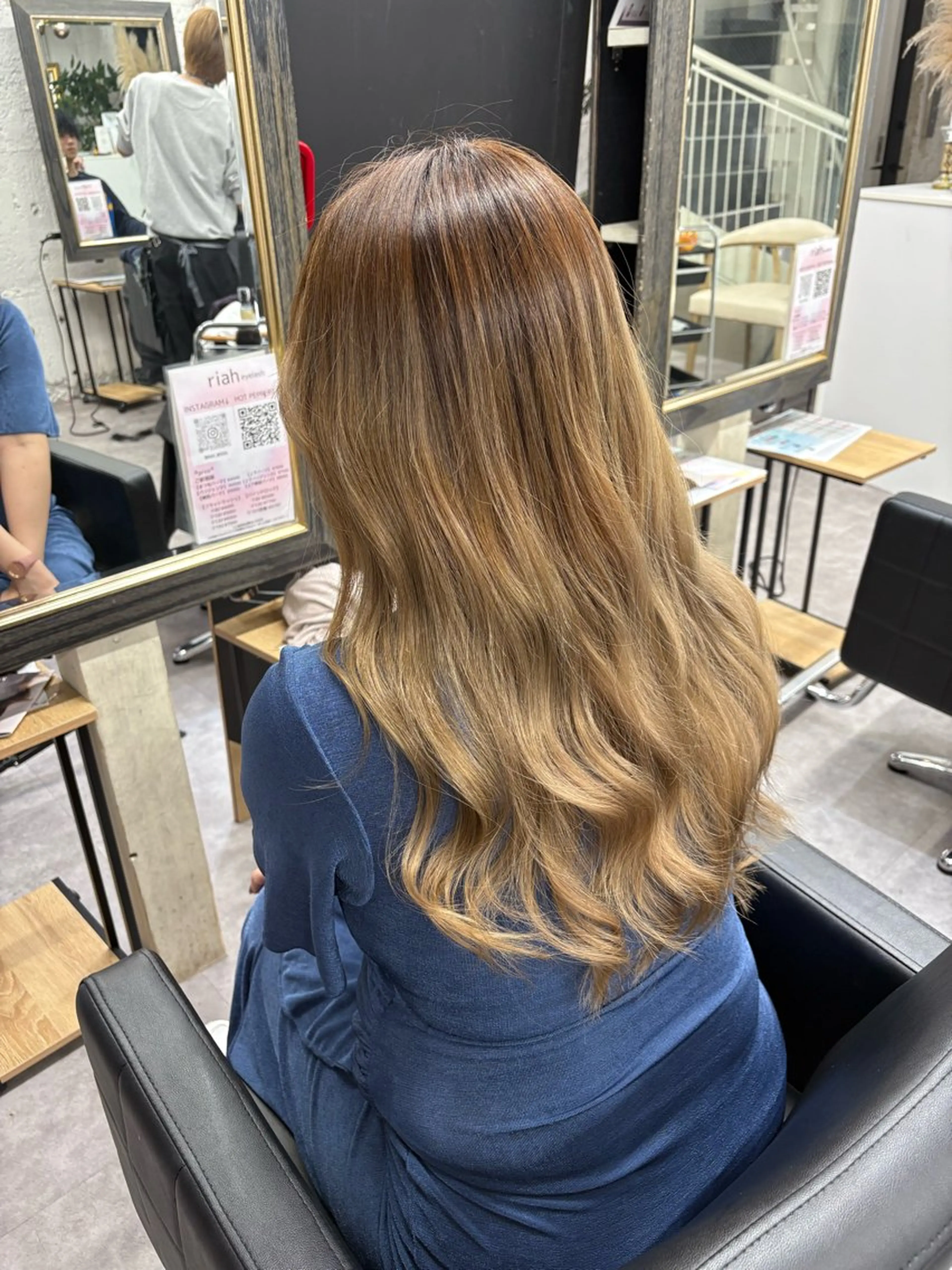 ロング 笹江 瑞穂のヘアスタイル
