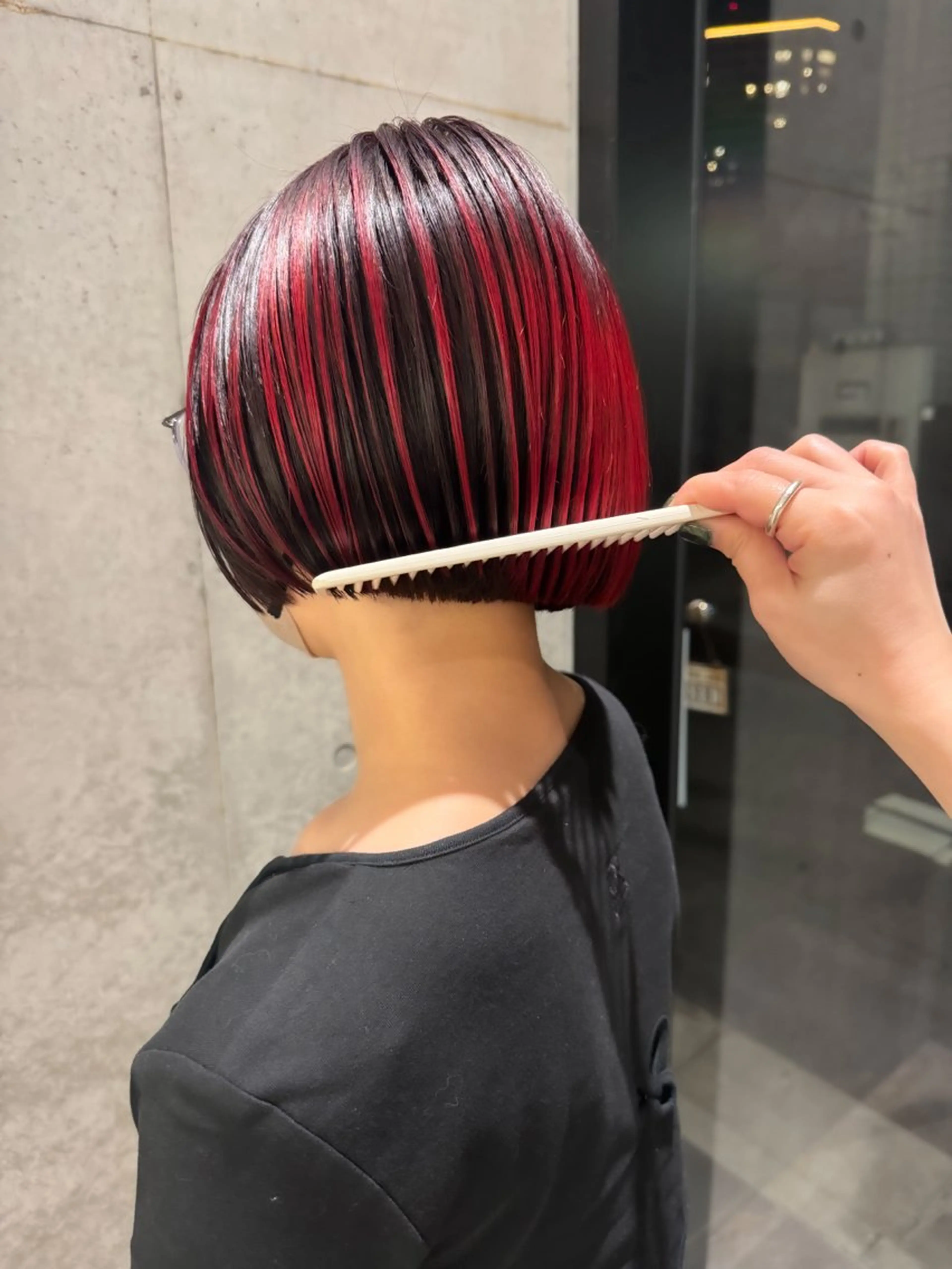 ショート カラー ヘアアレンジ ミニボブ/ブリーチ 🌈MISATOのヘアスタイル