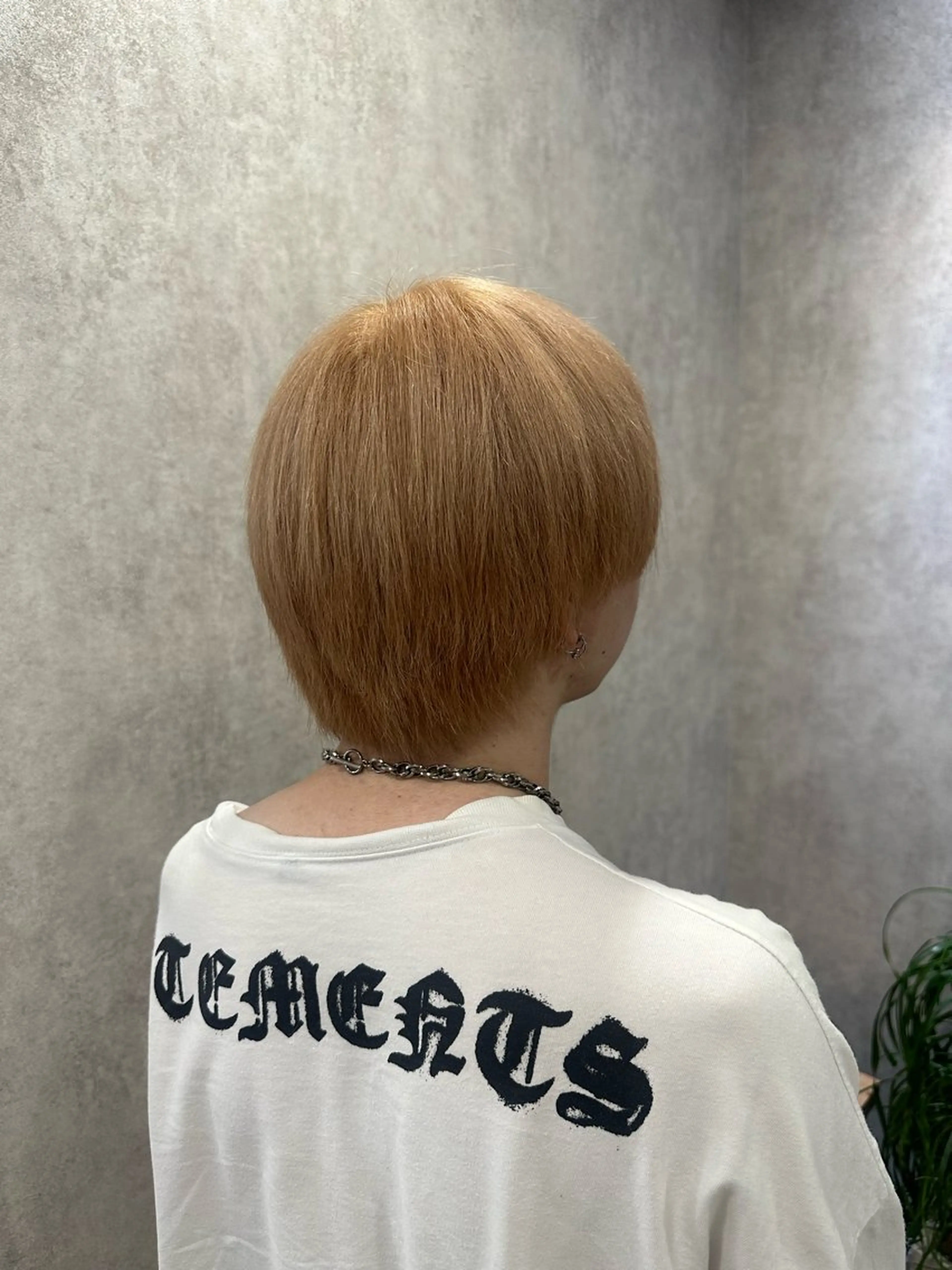 カラー メンズ MOURI CHISATOのヘアスタイル