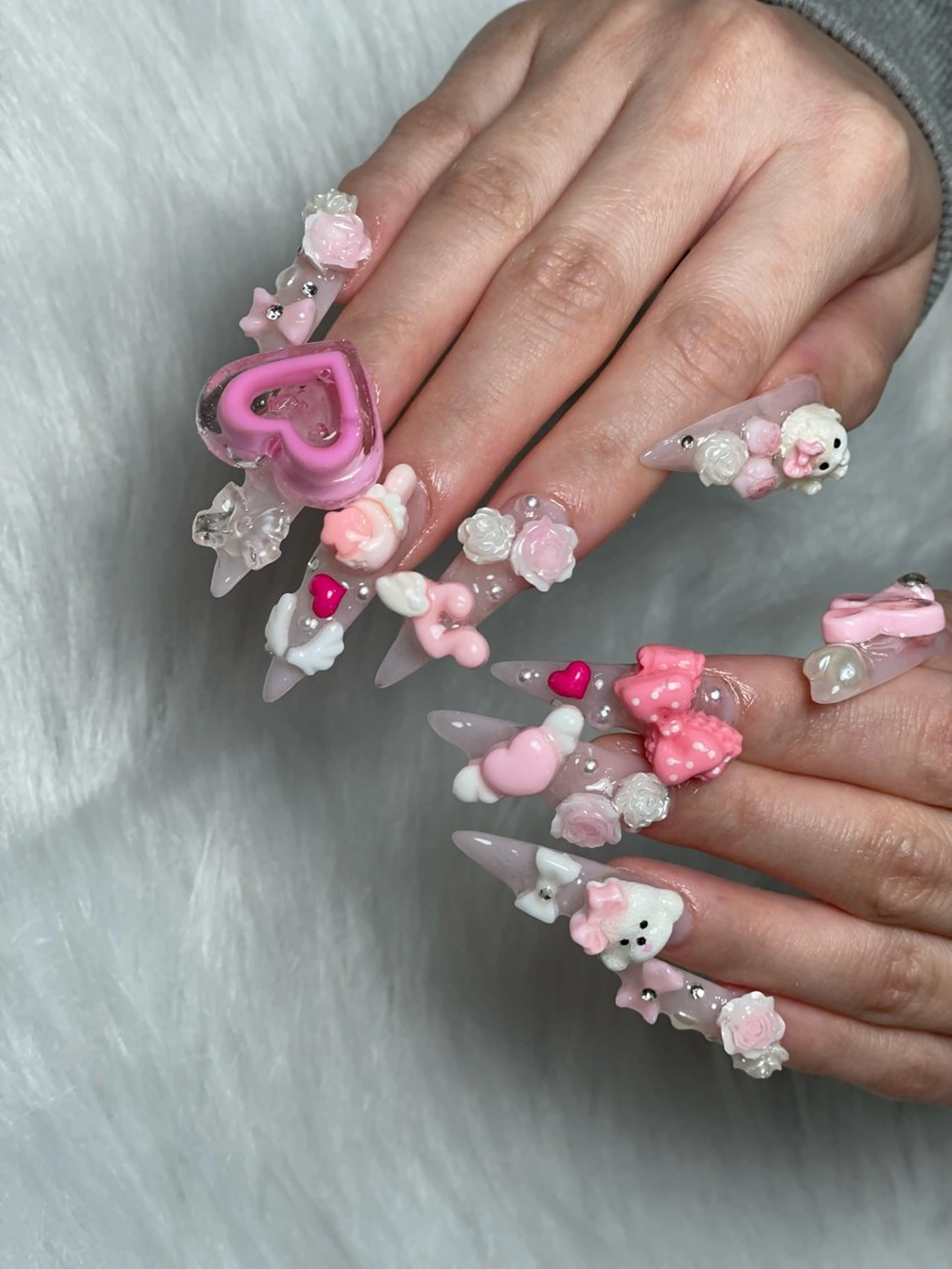 ネイル アートネイル 長さ出し ジェルネイル マグネットネイル ニュアンスネイル Kanao_ CloudyChanのネイルデザイン