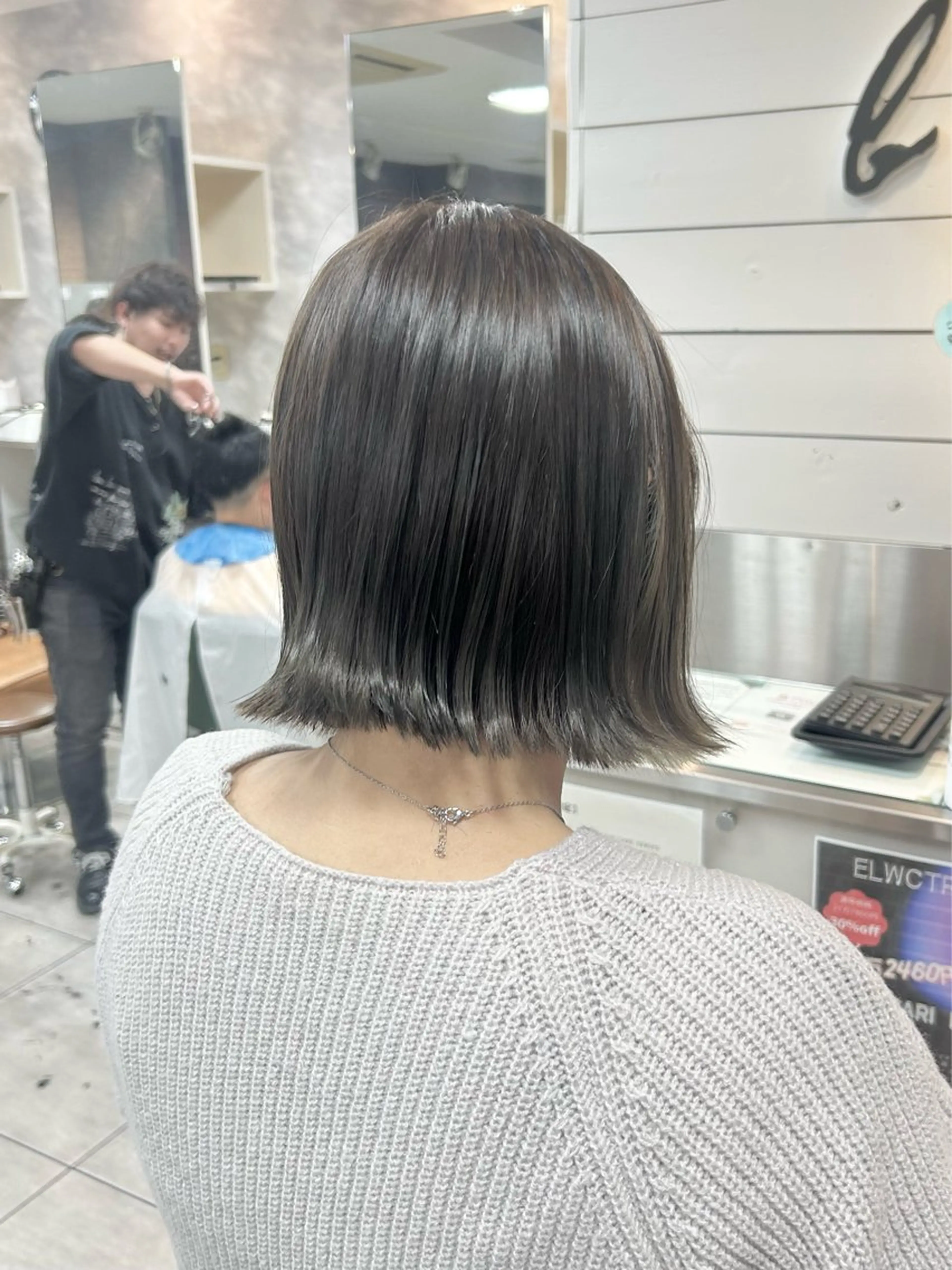 ショート カット ヘアカラー 🫧艶髪カラー🫧 森本くるみのヘアスタイル