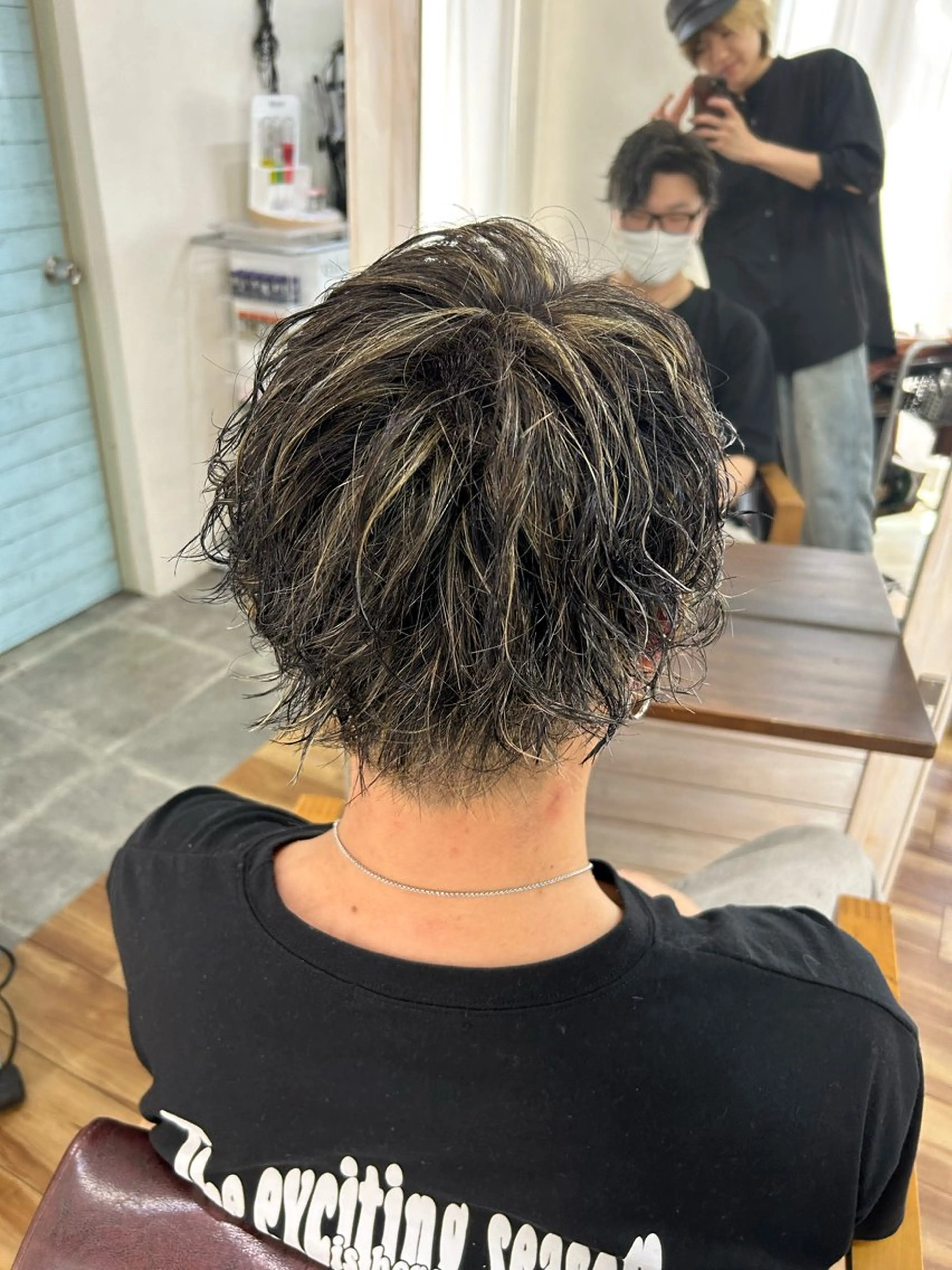 ショート カラー パーマ メンズ メンズハイライト メンズパーマ ハイライトカラー ハイライト カット ヘアカラー トリートメント CECIL hair なんば店所属・メンズパーマ 艶髪☆店長☆有馬のヘアスタイル