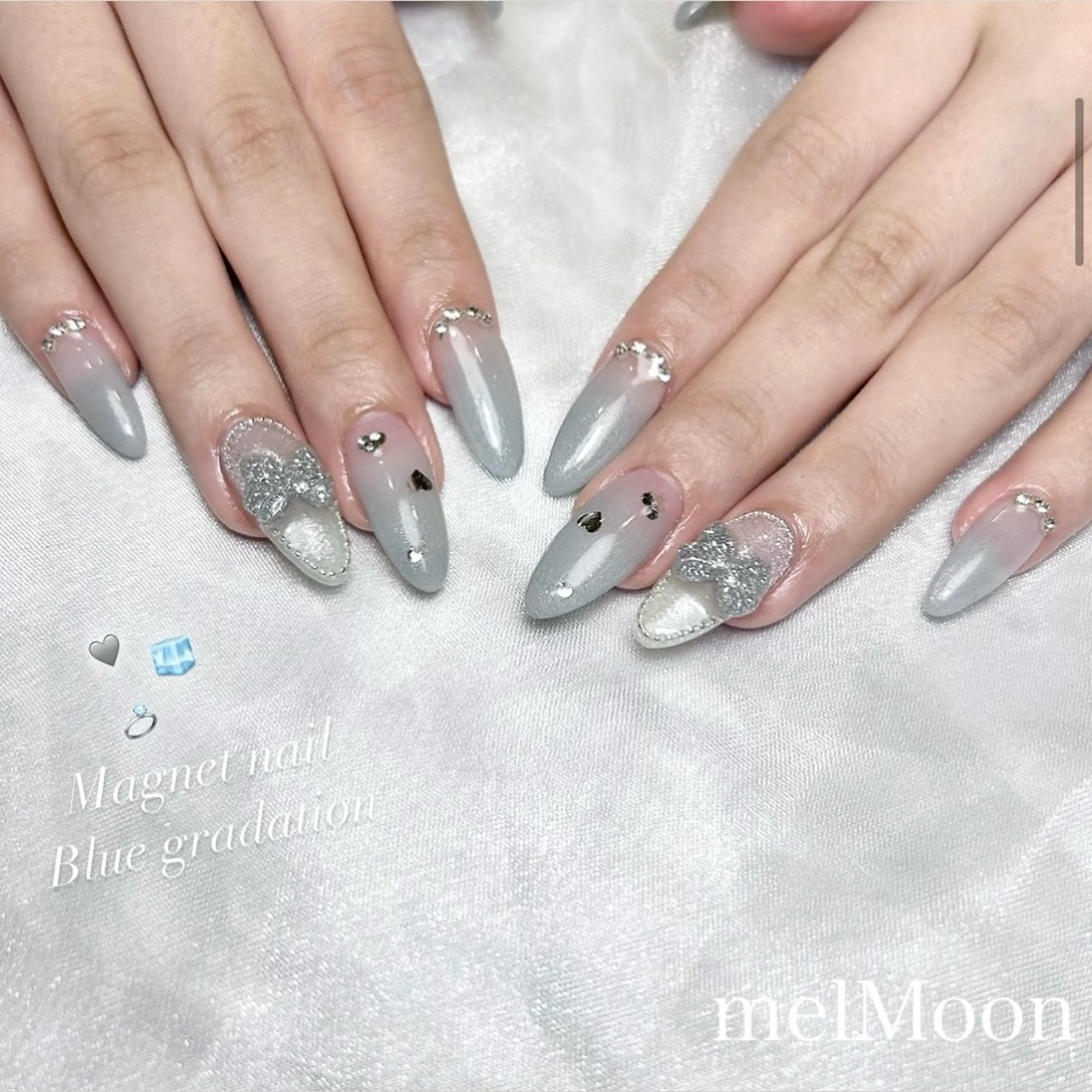 ネイル ブルー ハンドネイル melMoon .のネイルデザイン