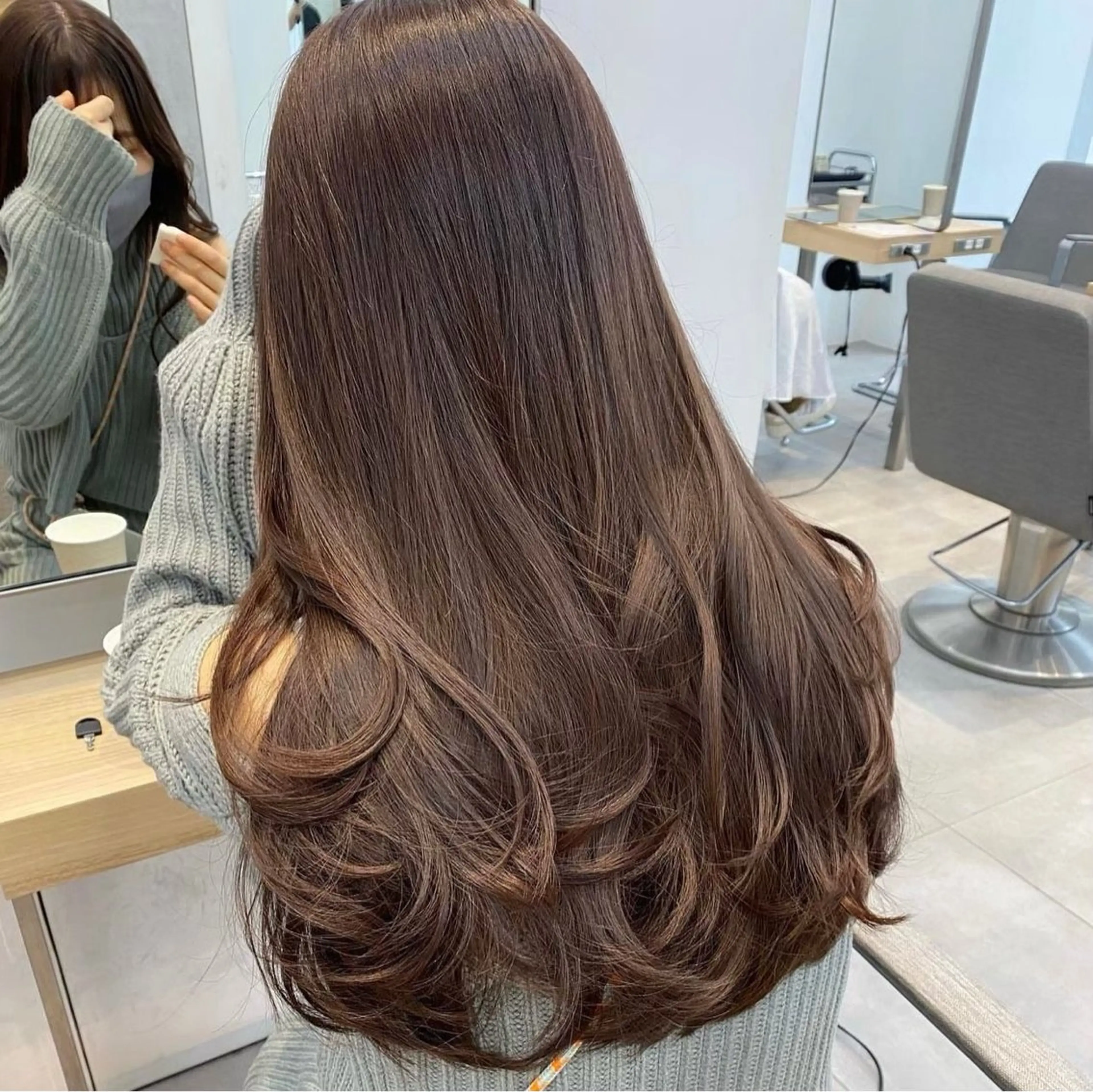 ロング カラー ブリーチ ブラウンカラー 透明感カラー ブリーチなしカラー カット ヘアカラー トリートメント nok所属・レイヤー/ベージュ/ どますず🌺のヘアスタイル