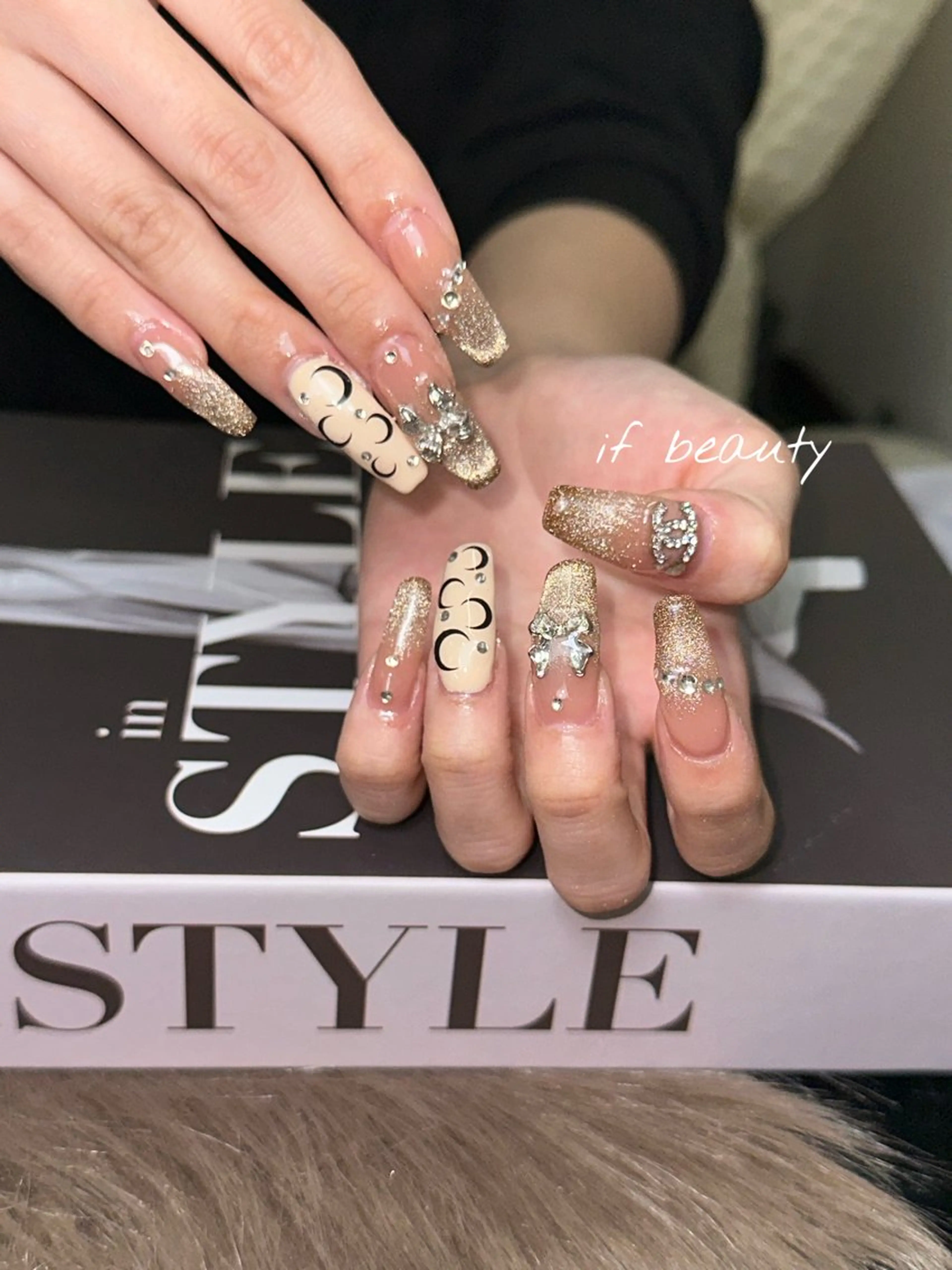 マグネットネイルの写真