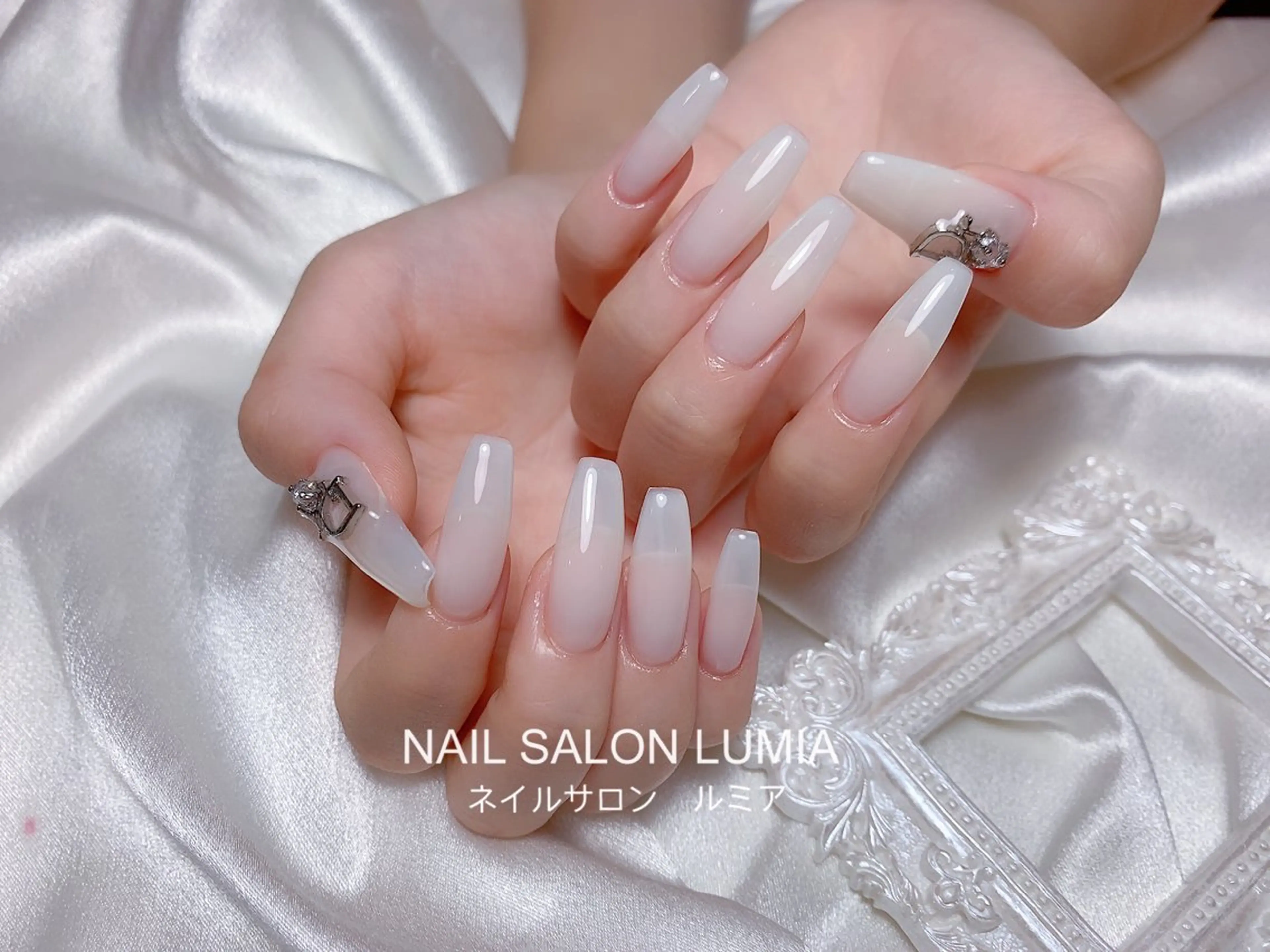 ネイル ハンドネイル ネイルサロン ルミア Lumia 店長のネイルデザイン