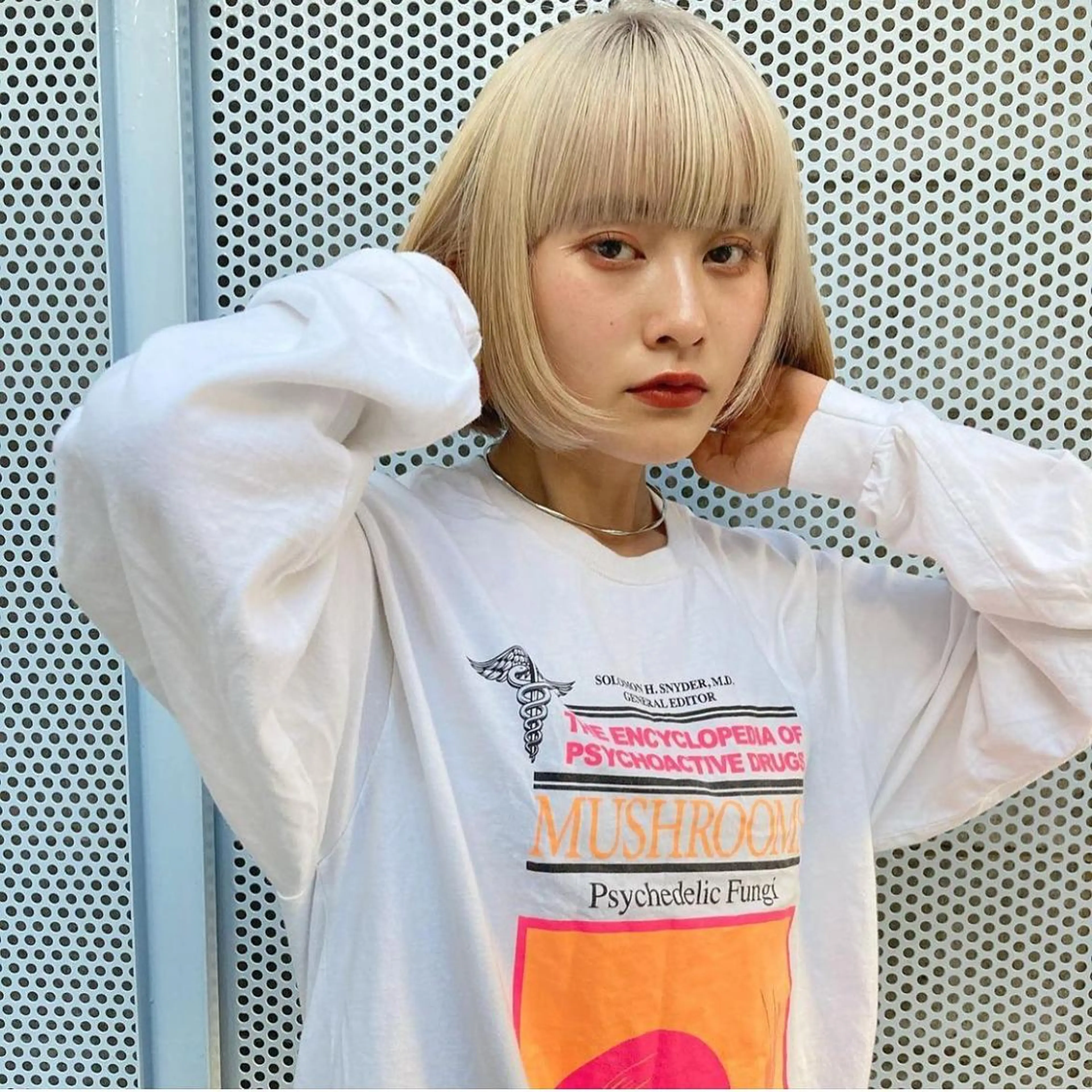 ミディアム カラー ヘアアレンジ ベージュカラー ブリーチ 透明感カラー グラデーションカラー ハイライトカラー 韓国/髪質改善💘 櫻井かれんのヘアスタイル