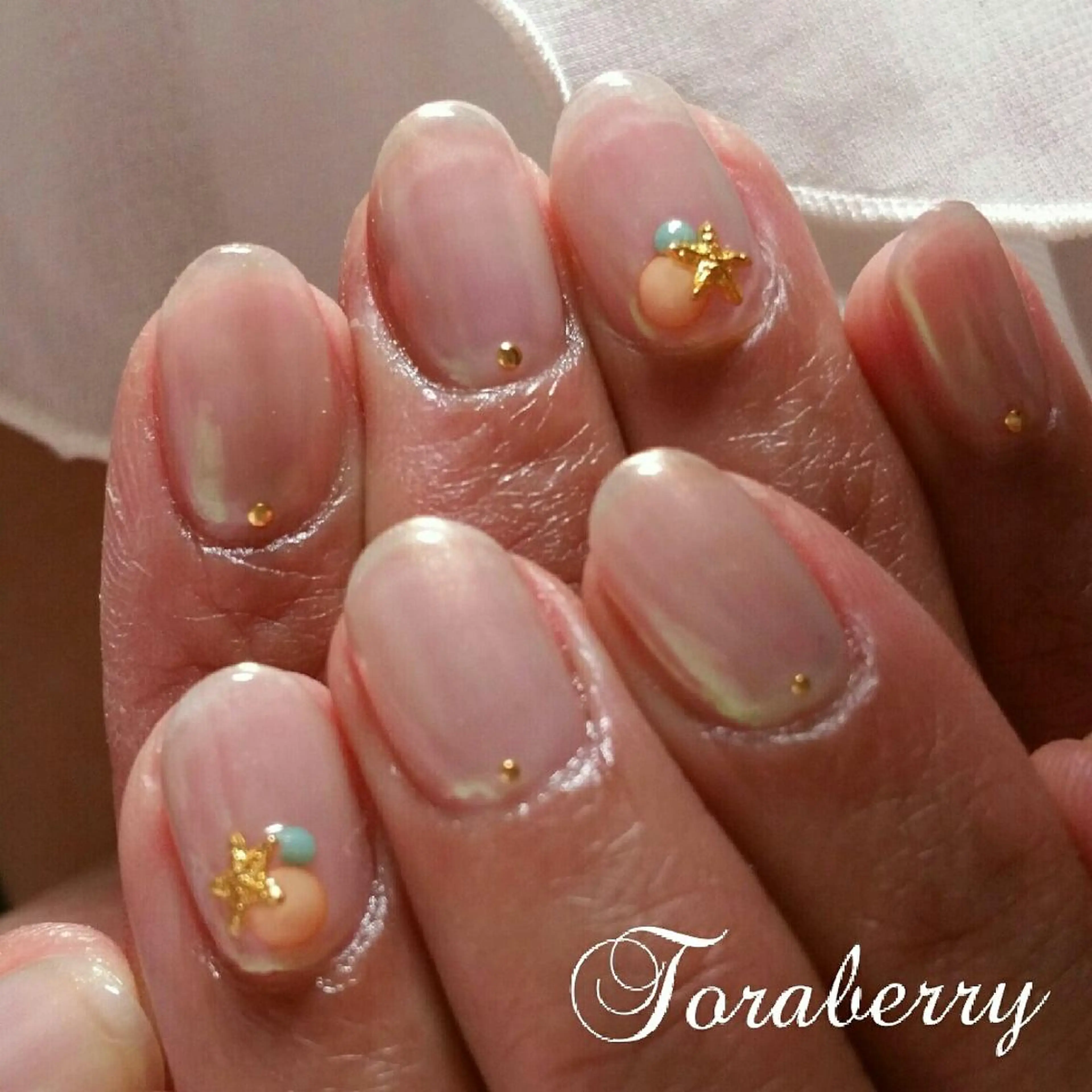 ネイル オーロラネイル ネイリスト なつみのネイルデザイン