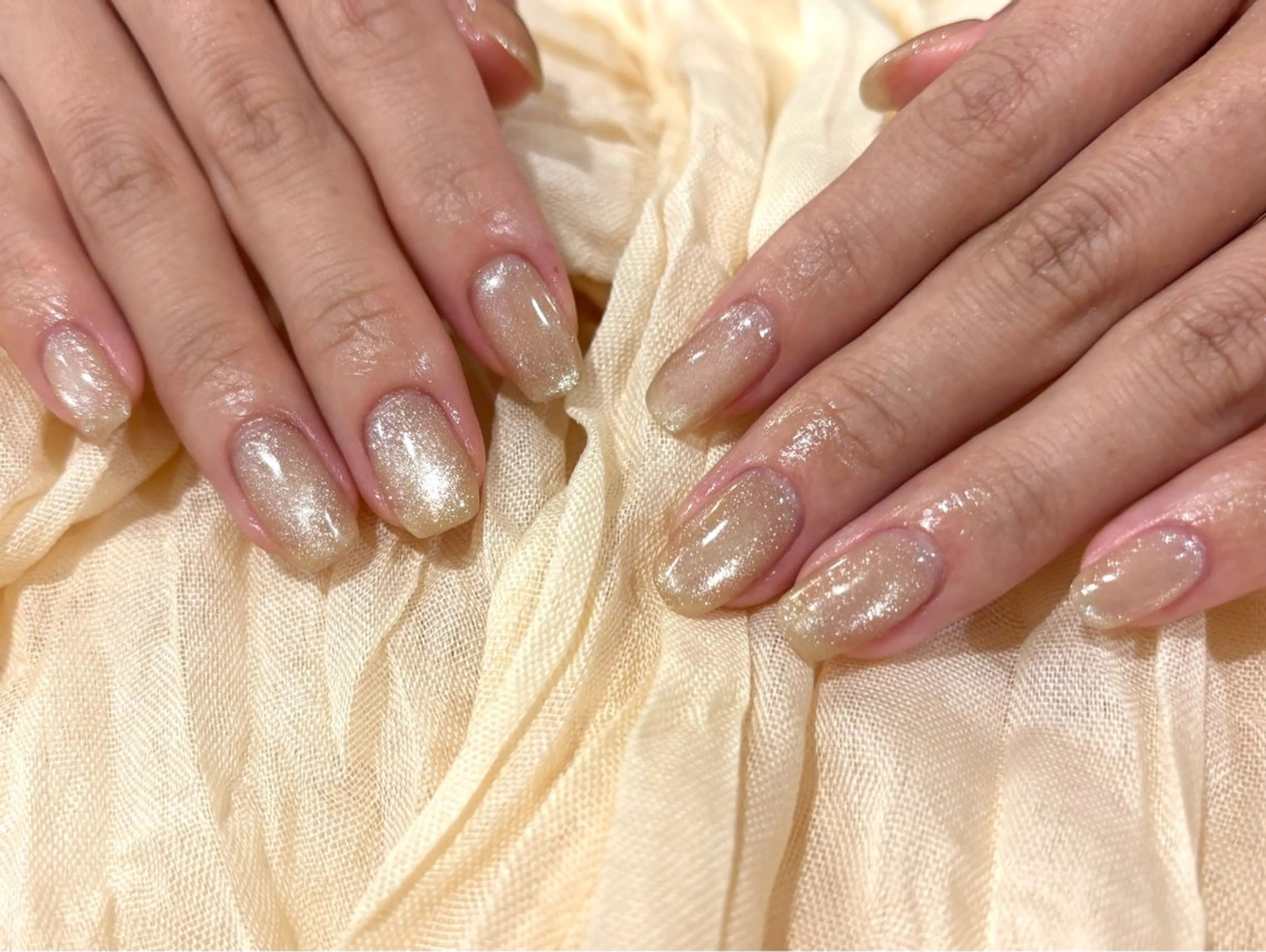 ネイル ジェルネイル キラキラネイル マグネットネイル マグネットワンカラー ワンカラーネイル ハンドネイル Lino中目黒 🎀 パラジェルのネイルデザイン