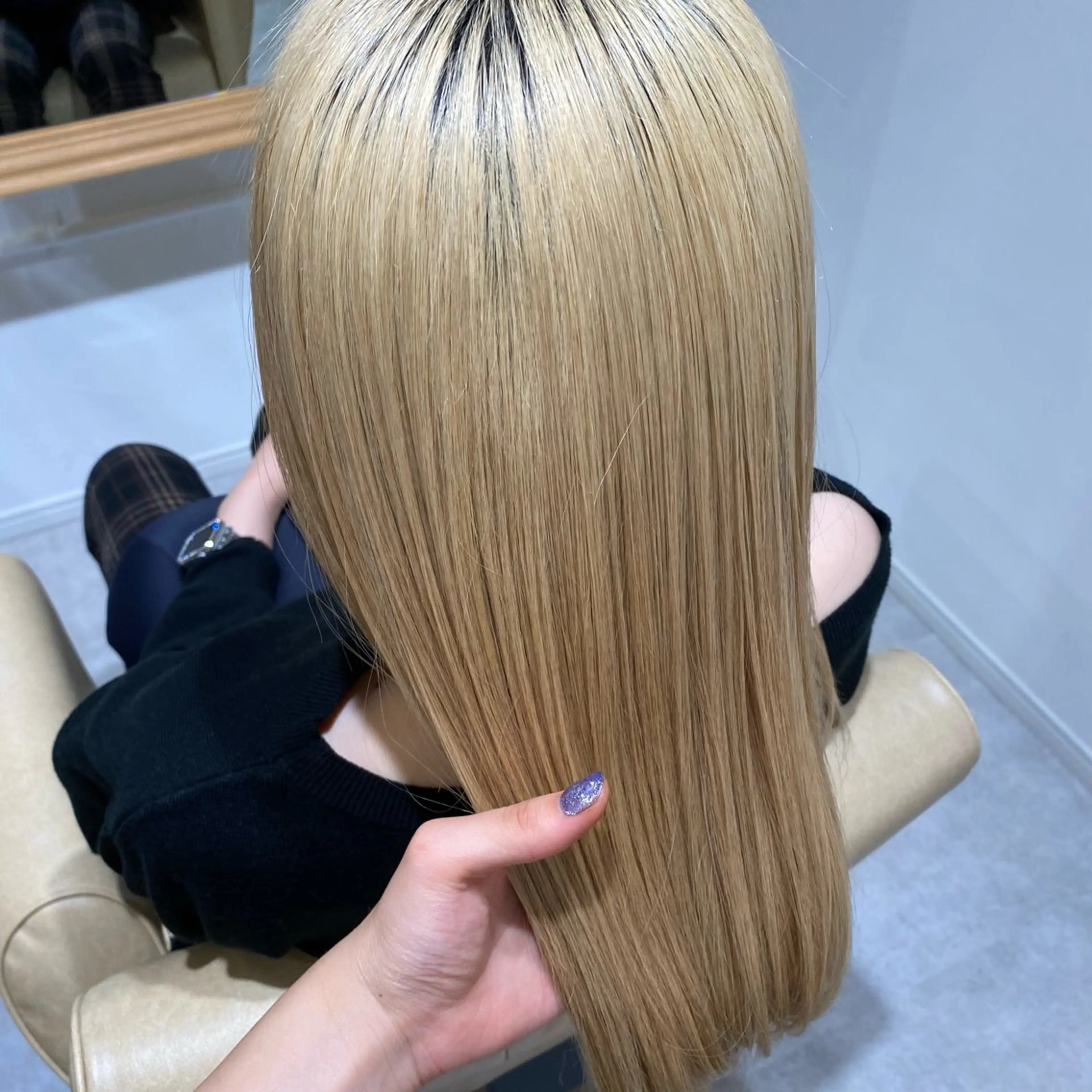 セミロング kuschel ホリグチのヘアスタイル