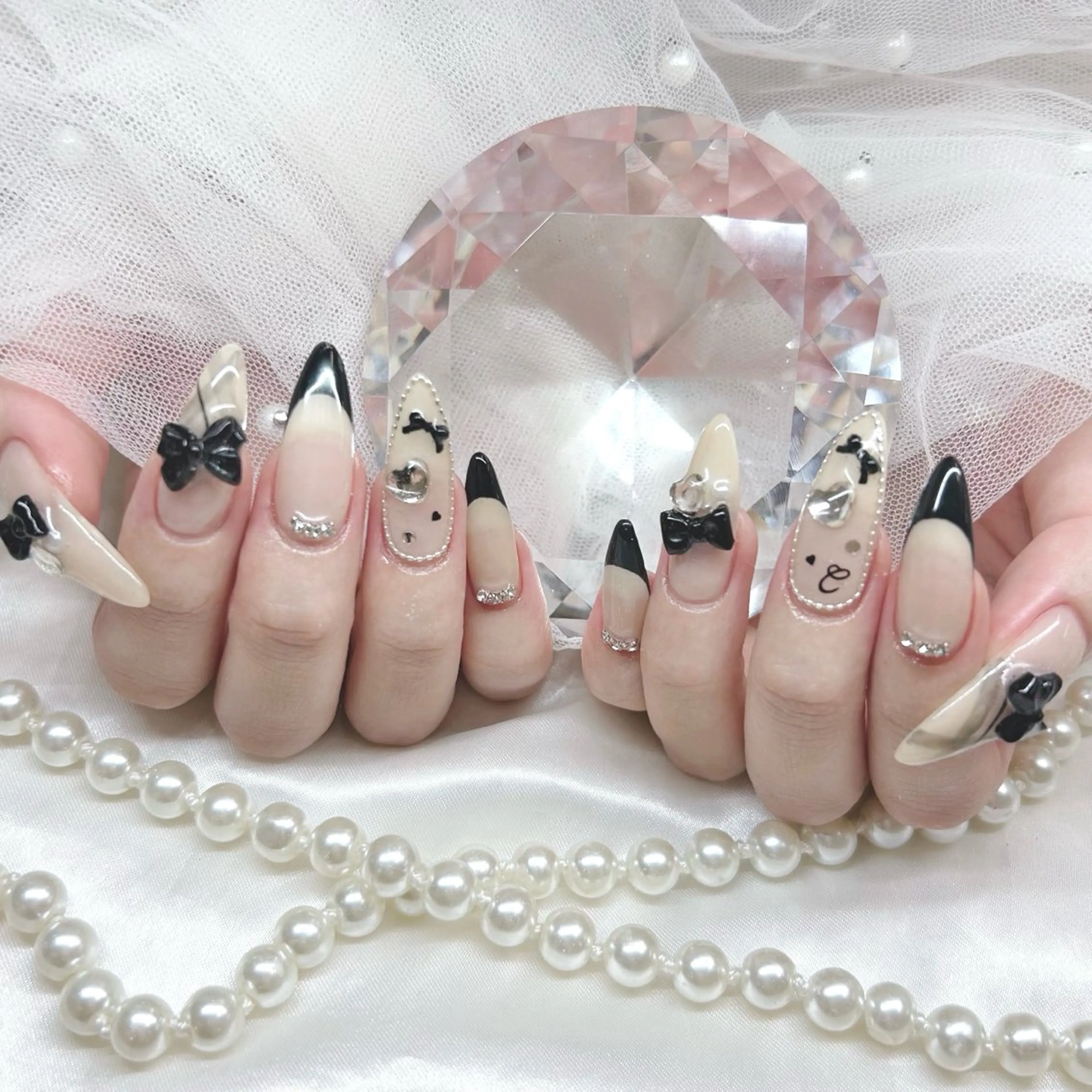 ロング ハンドネイル Nailsalon Angeのネイルデザイン