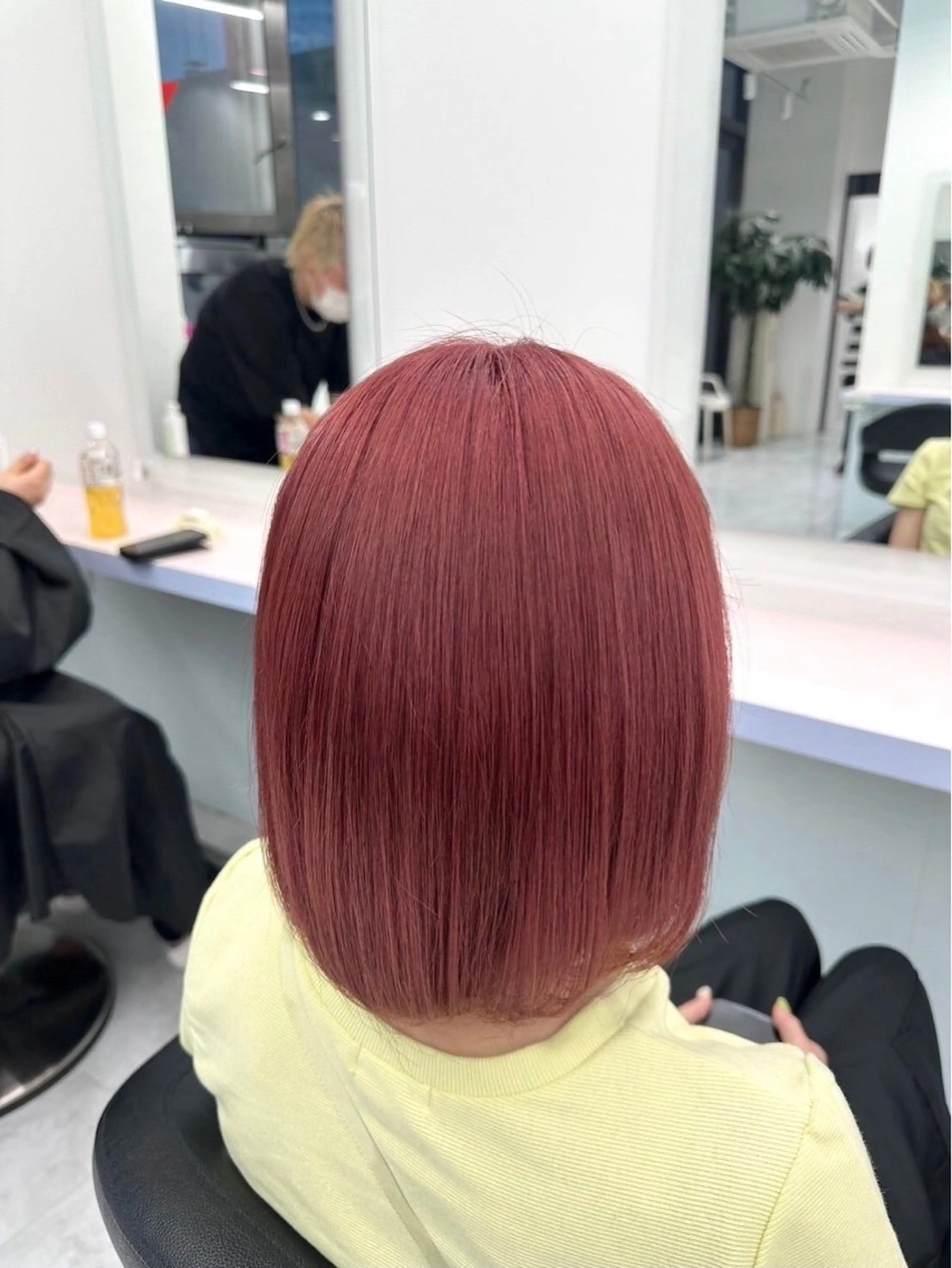 ショート カラー ヘアアレンジ ヘアカラー トリートメント ヘアセット NANA🥀韓国ヘア /レイヤー/暖色🥀のヘアスタイル