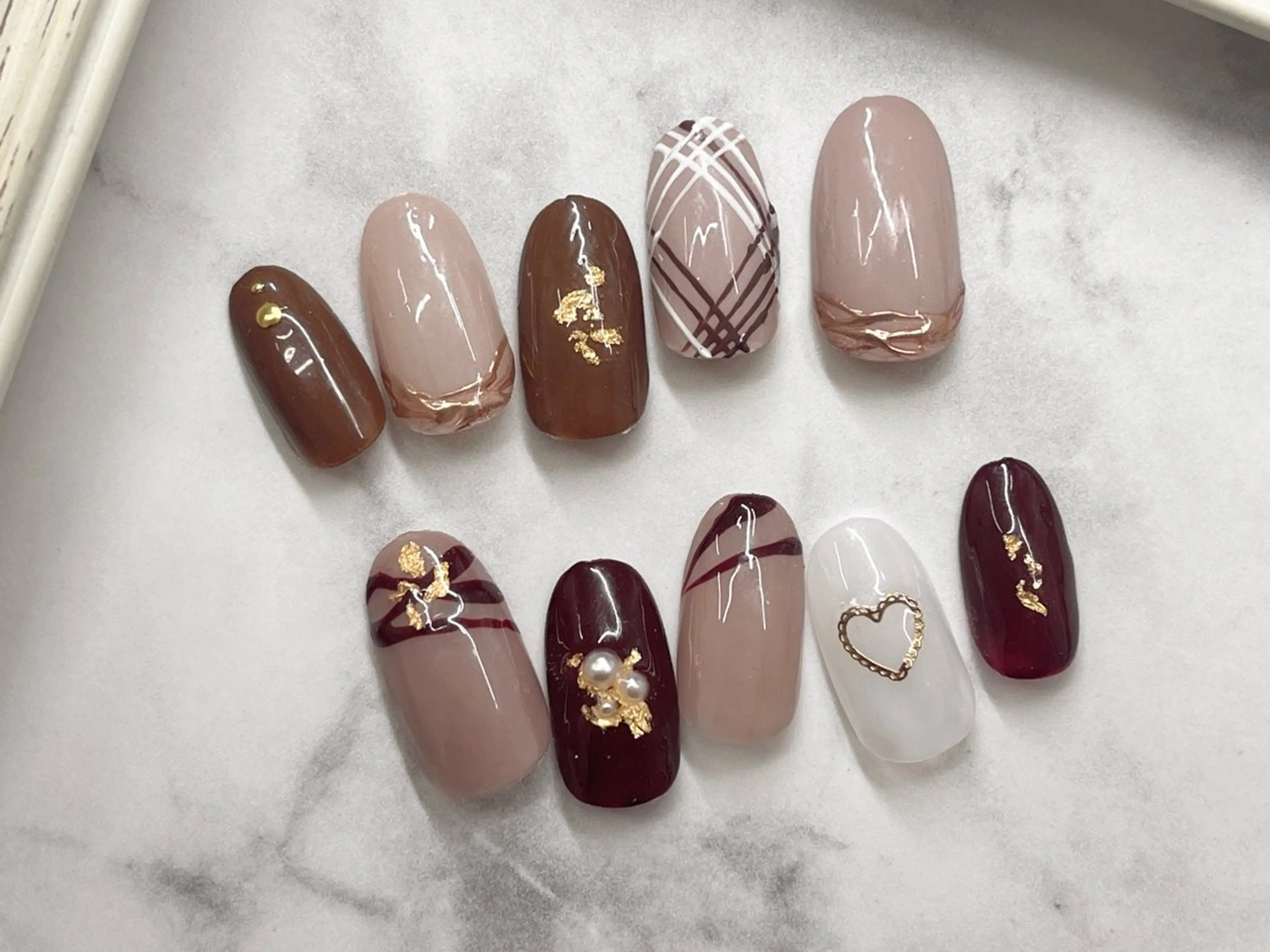 ネイル Regene ARAKIのネイルデザイン