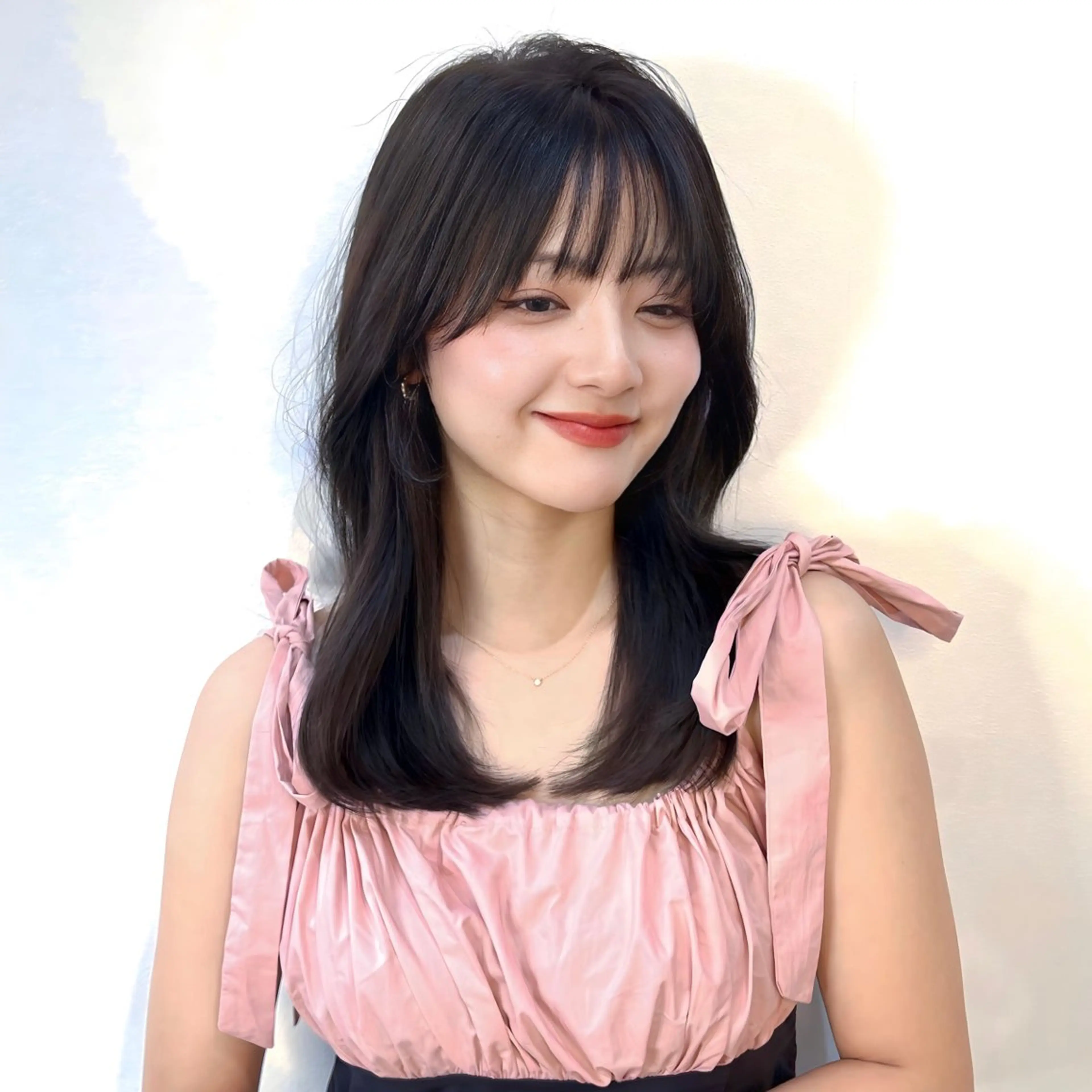 ミディアム カラー くびれヘア 顔周りカット 韓国風ヘア レイヤーカット 顔まわり職人🇰🇷 韓国ヘア/KAITOのヘアスタイル