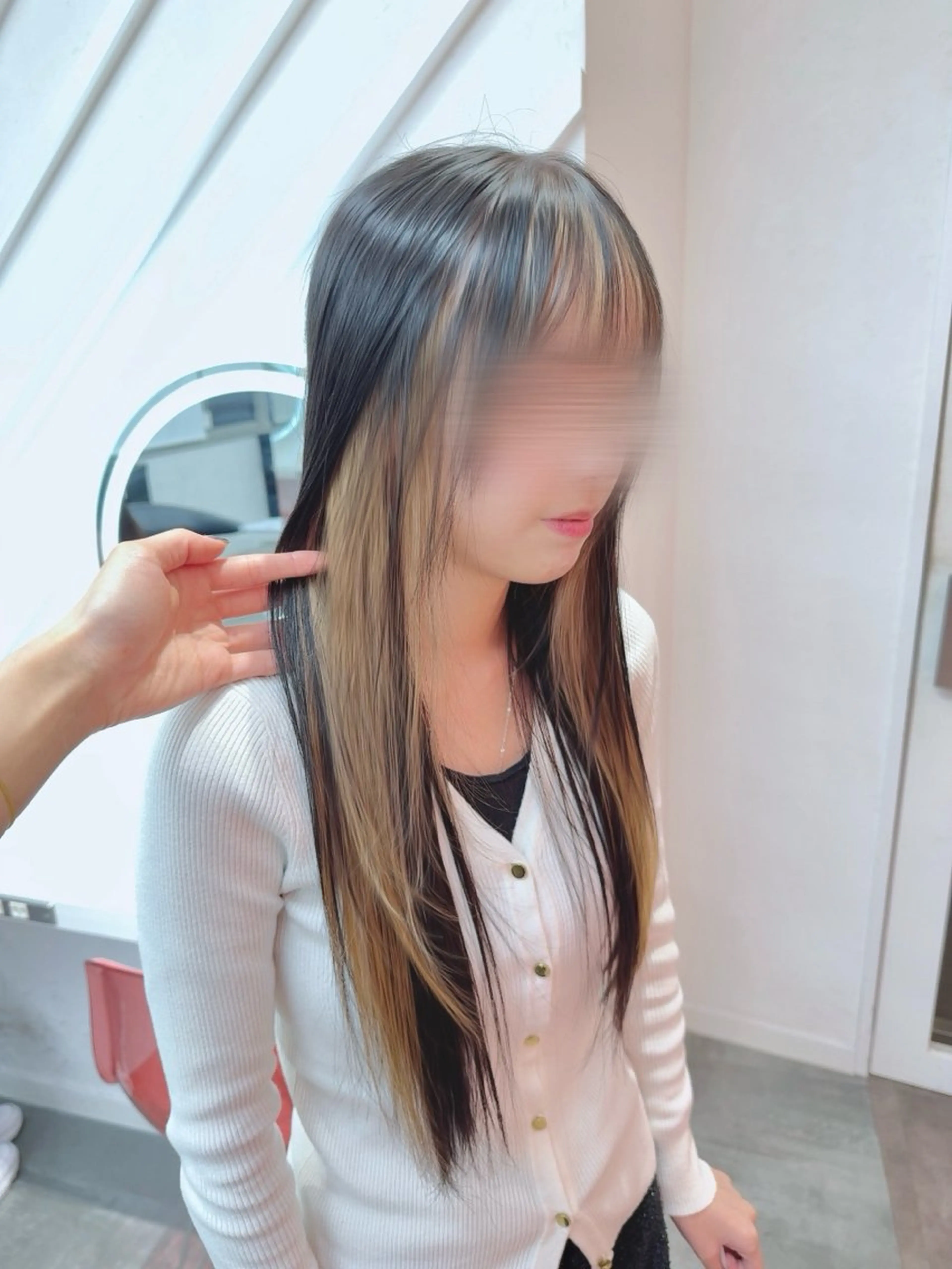 ショート カラー カット ヘアカラー トリートメント 莉乃/縮毛矯正/髪質 改善/艶カラーのヘアスタイル