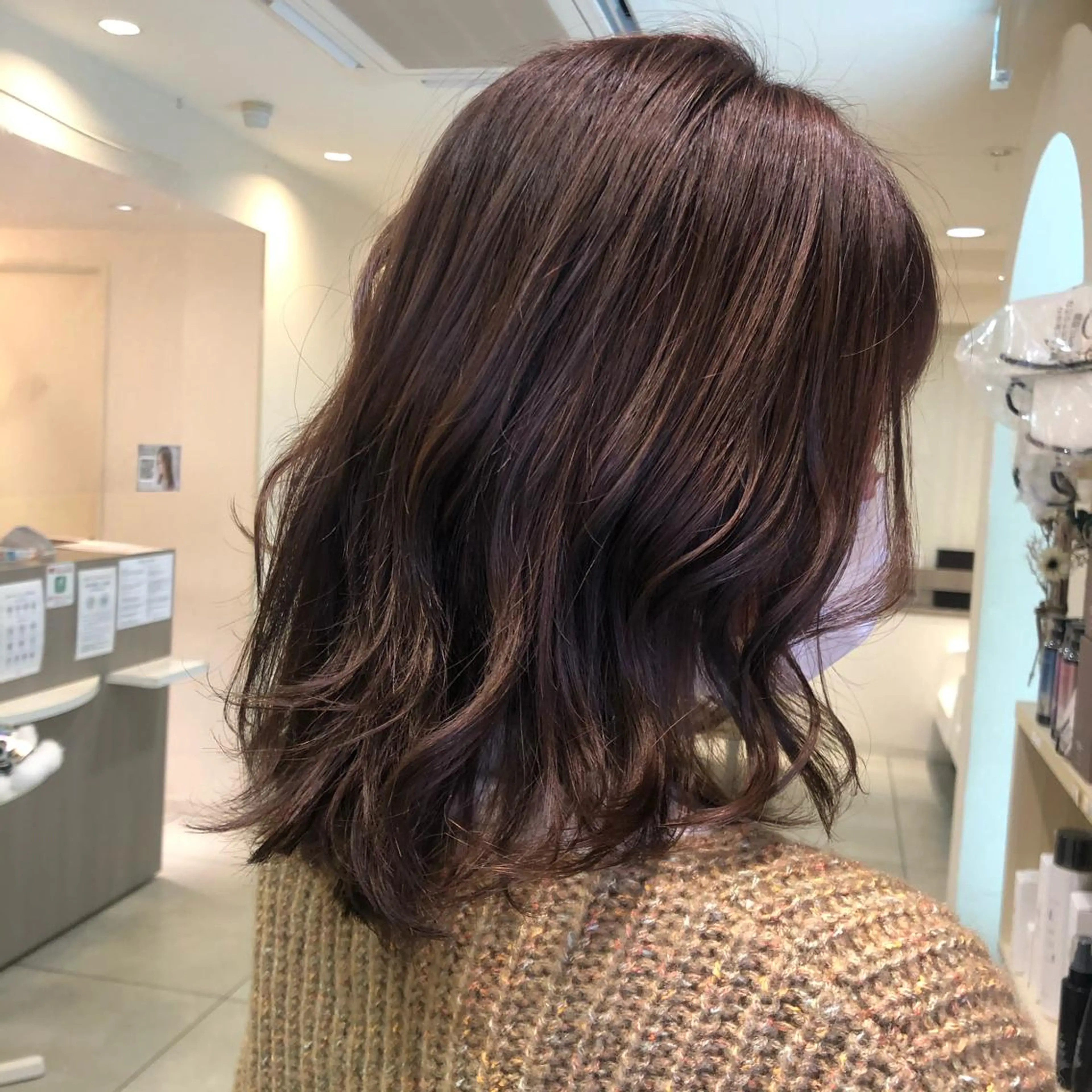 ミディアム トリートメント 松佐 ゆかりのヘアスタイル