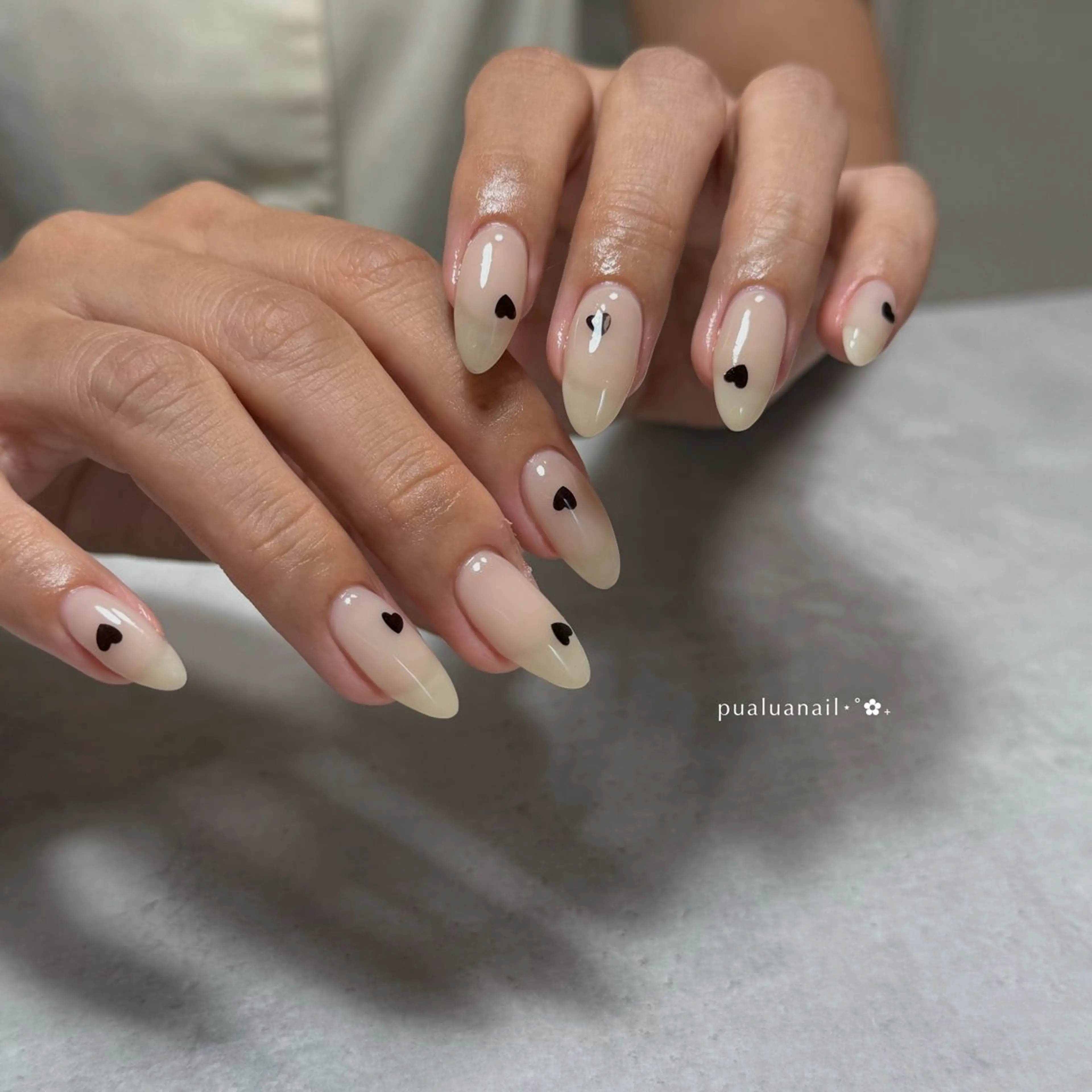 ネイル ハンドネイル pualua miharuのネイルデザイン