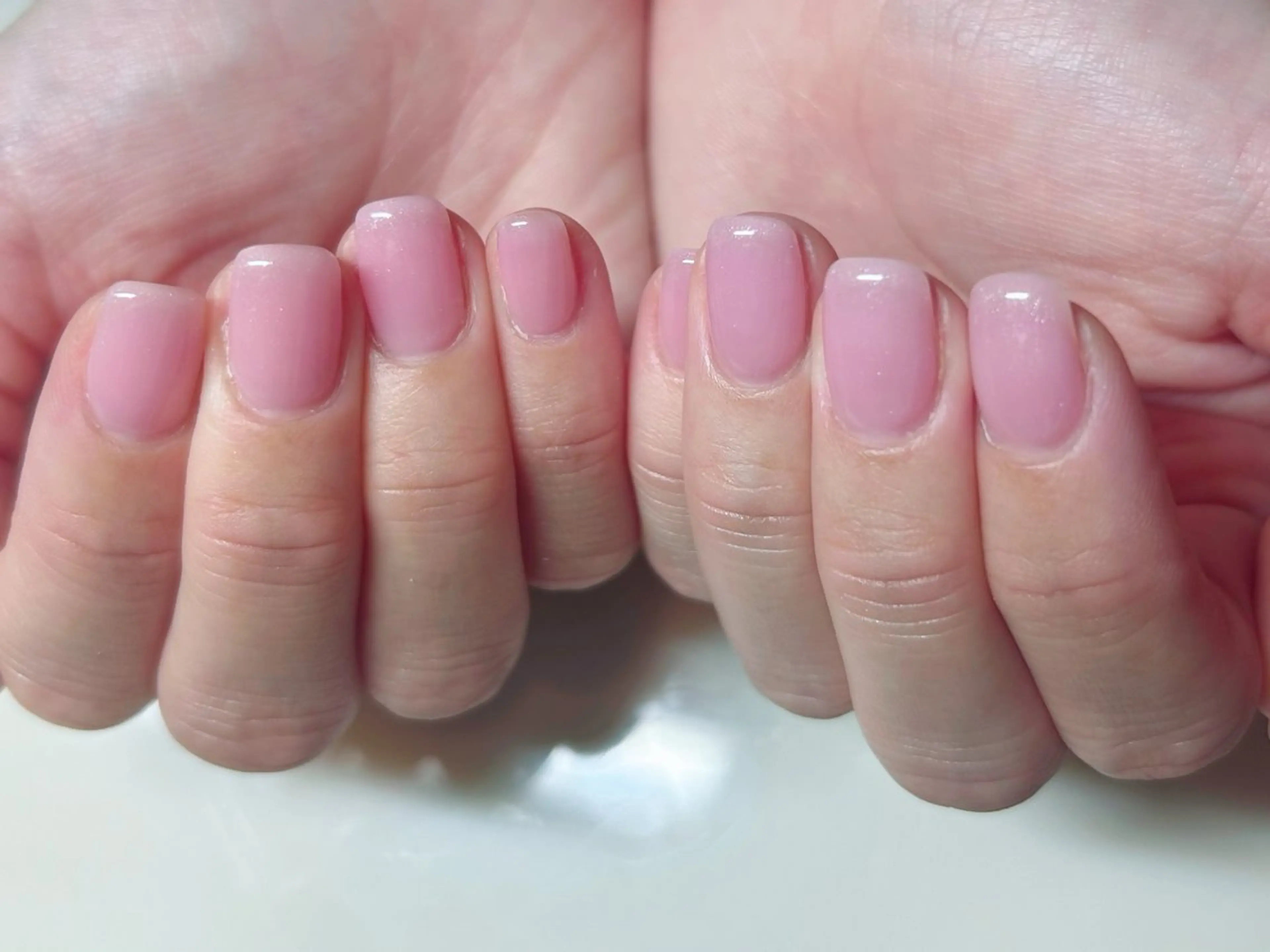 オフ無料🆓ベーシックなワンカラー💅長持ちケアで丁寧にお仕上げ。浮きやすい等お悩みの方にお勧めミニモ限定メニュー。の写真