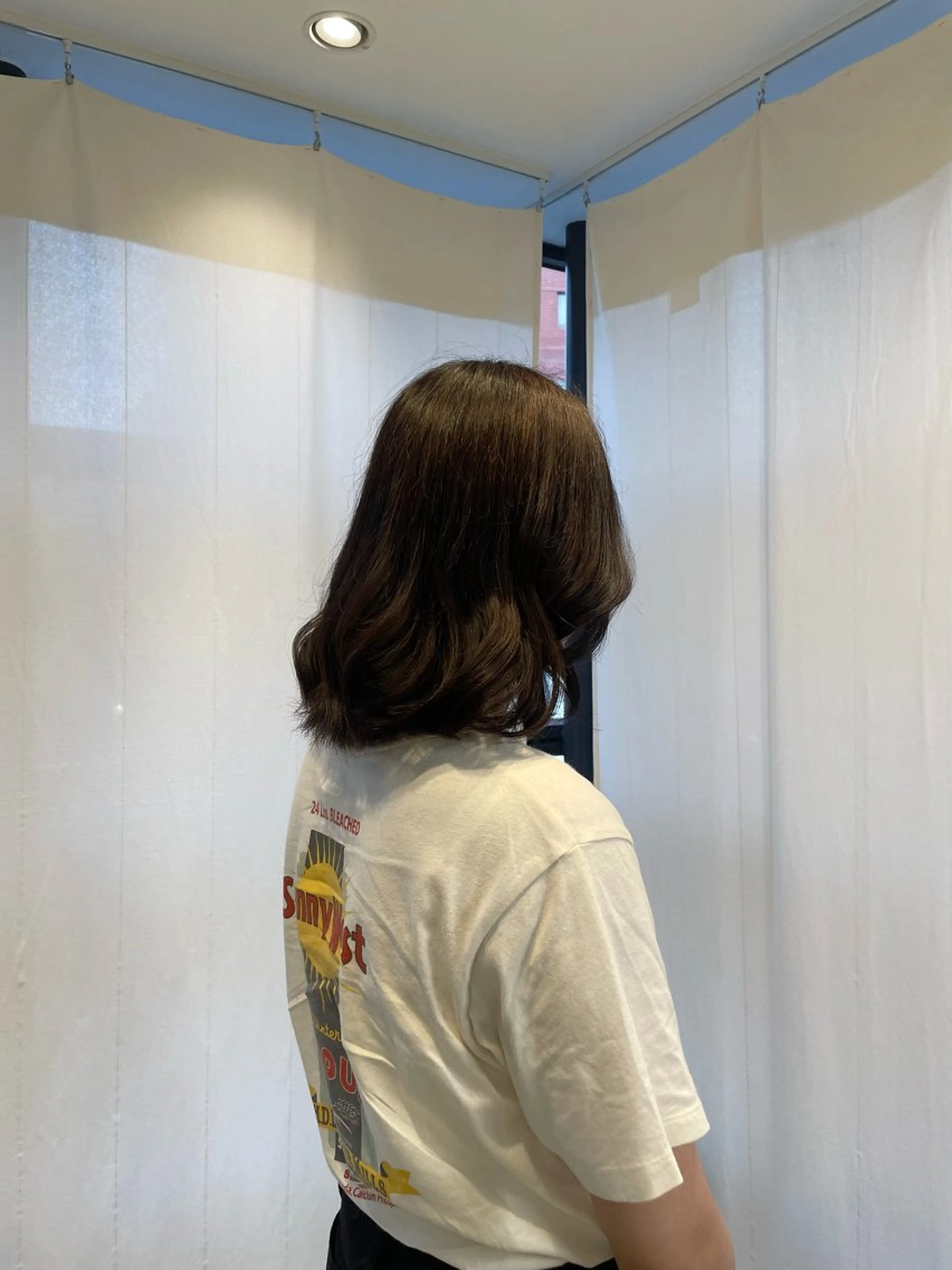 ミディアム カラー 頼金 愛海のヘアスタイル