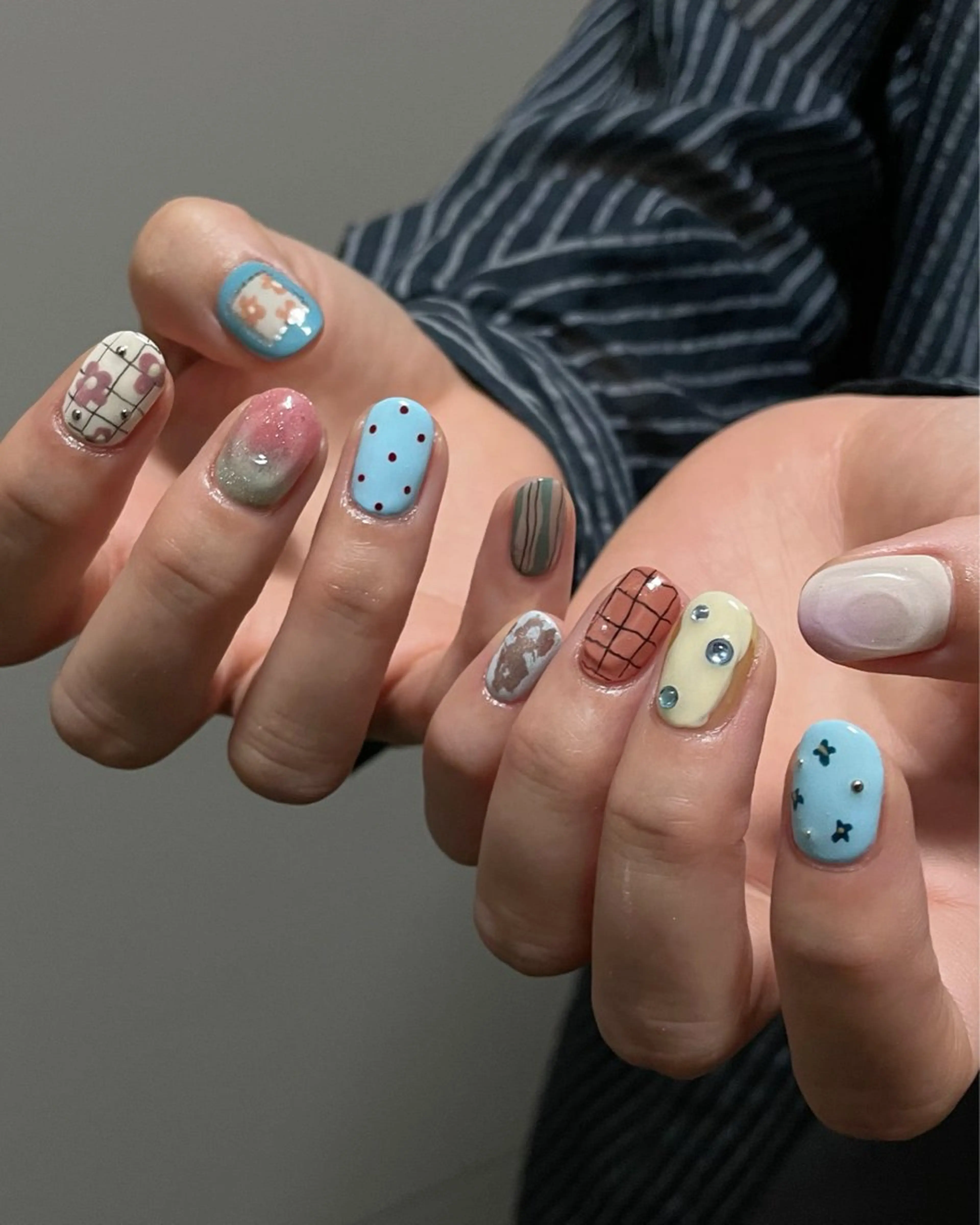 ネイル 持ち込み ハンドネイル F room 表参道のネイルデザイン