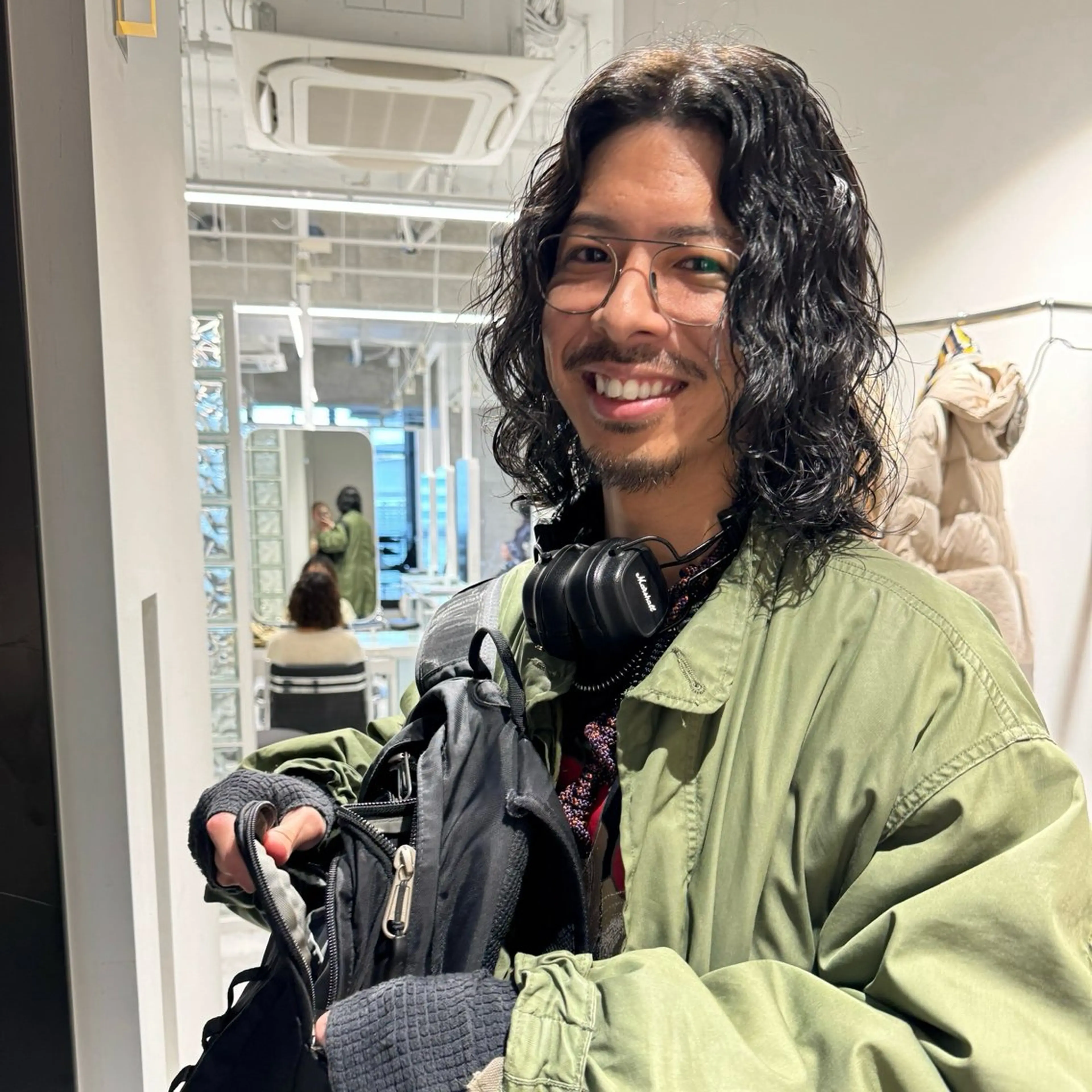 ミディアム カラー パーマ ヘアアレンジ ミディアムパーマ カット ヘアカラー パーマ 🌐サトウ リョウ🌐のヘアスタイル