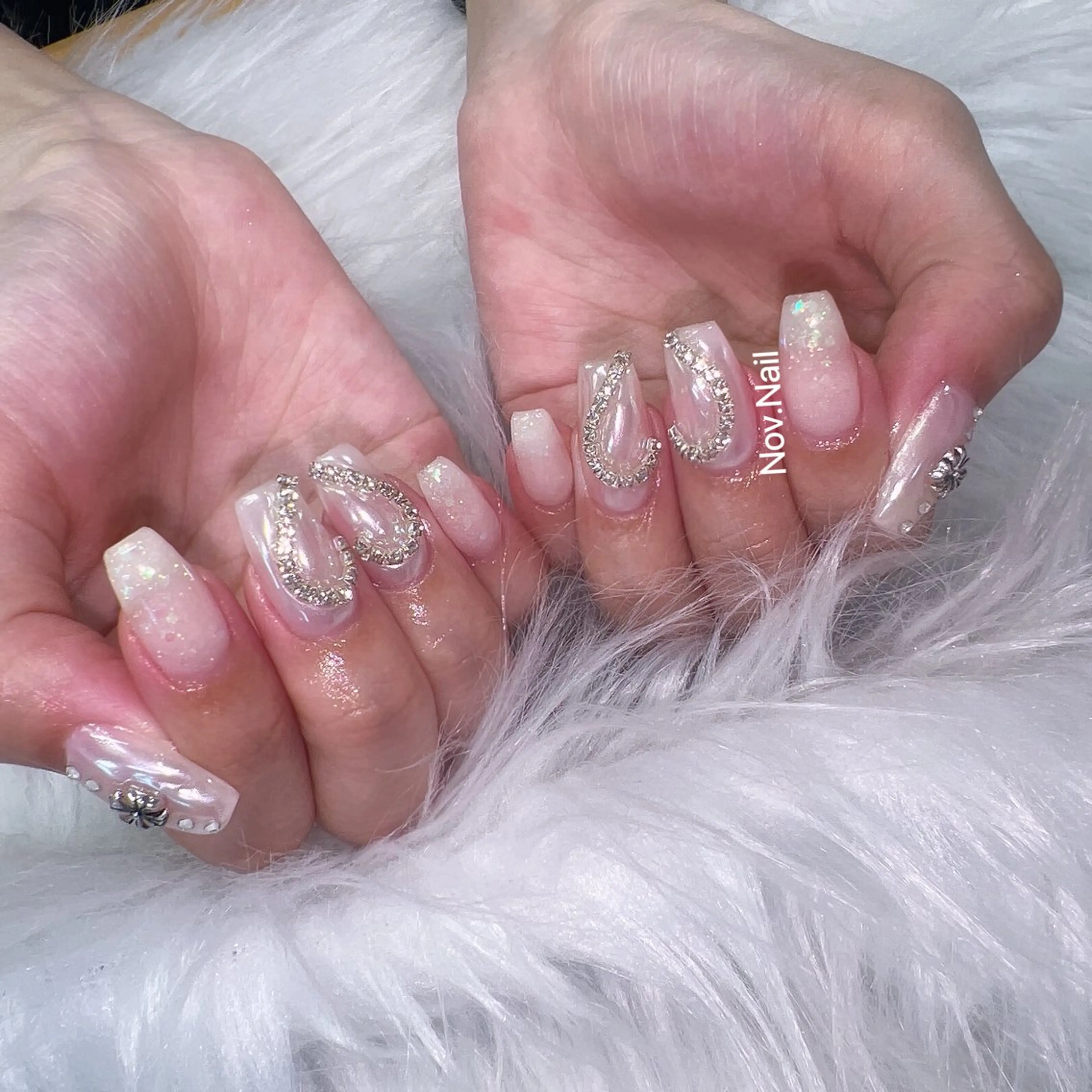 ネイル Nov. ネイルサロンのネイルデザイン