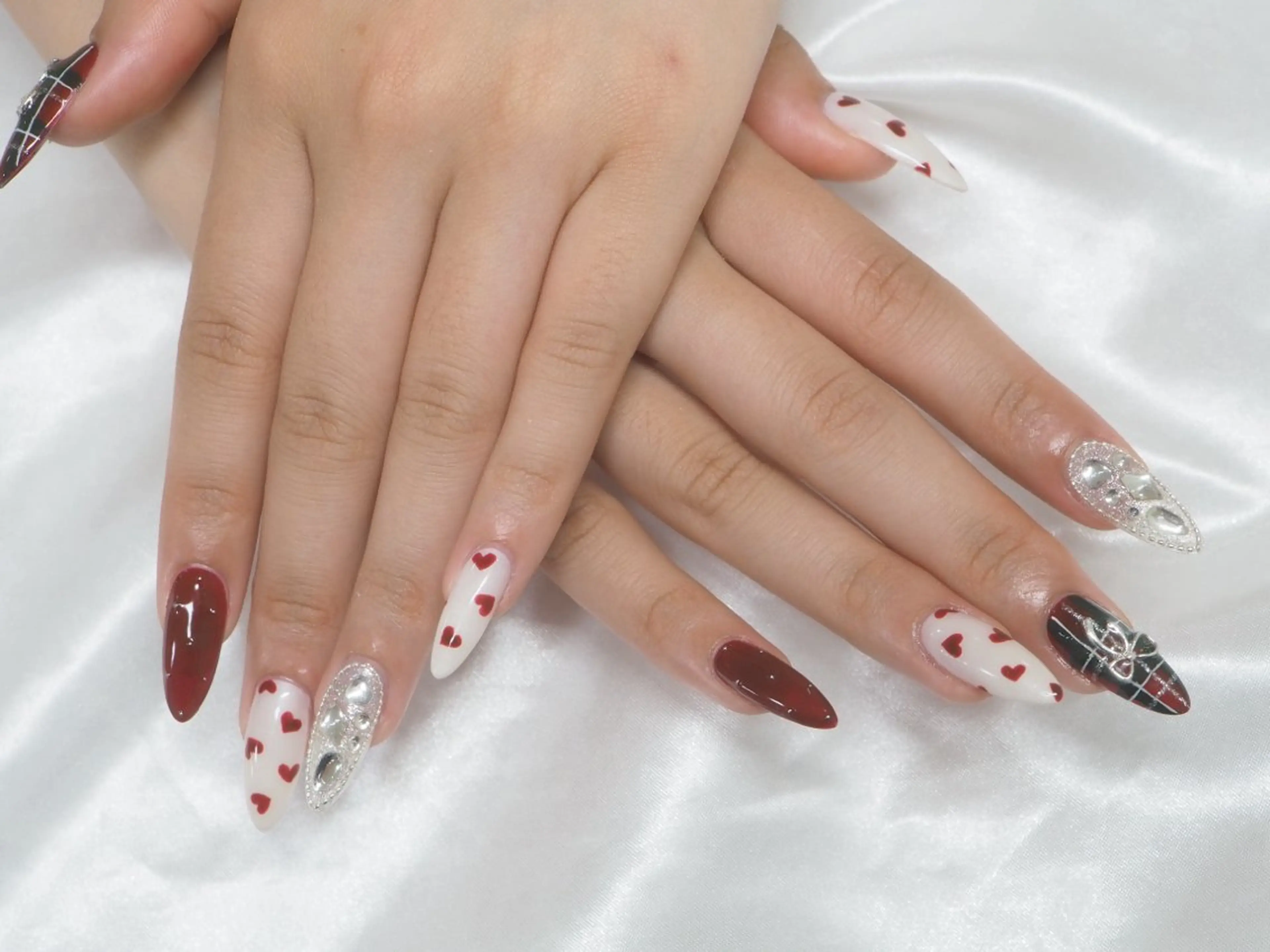 ネイル ハンドネイル 中江 彩芽のネイルデザイン