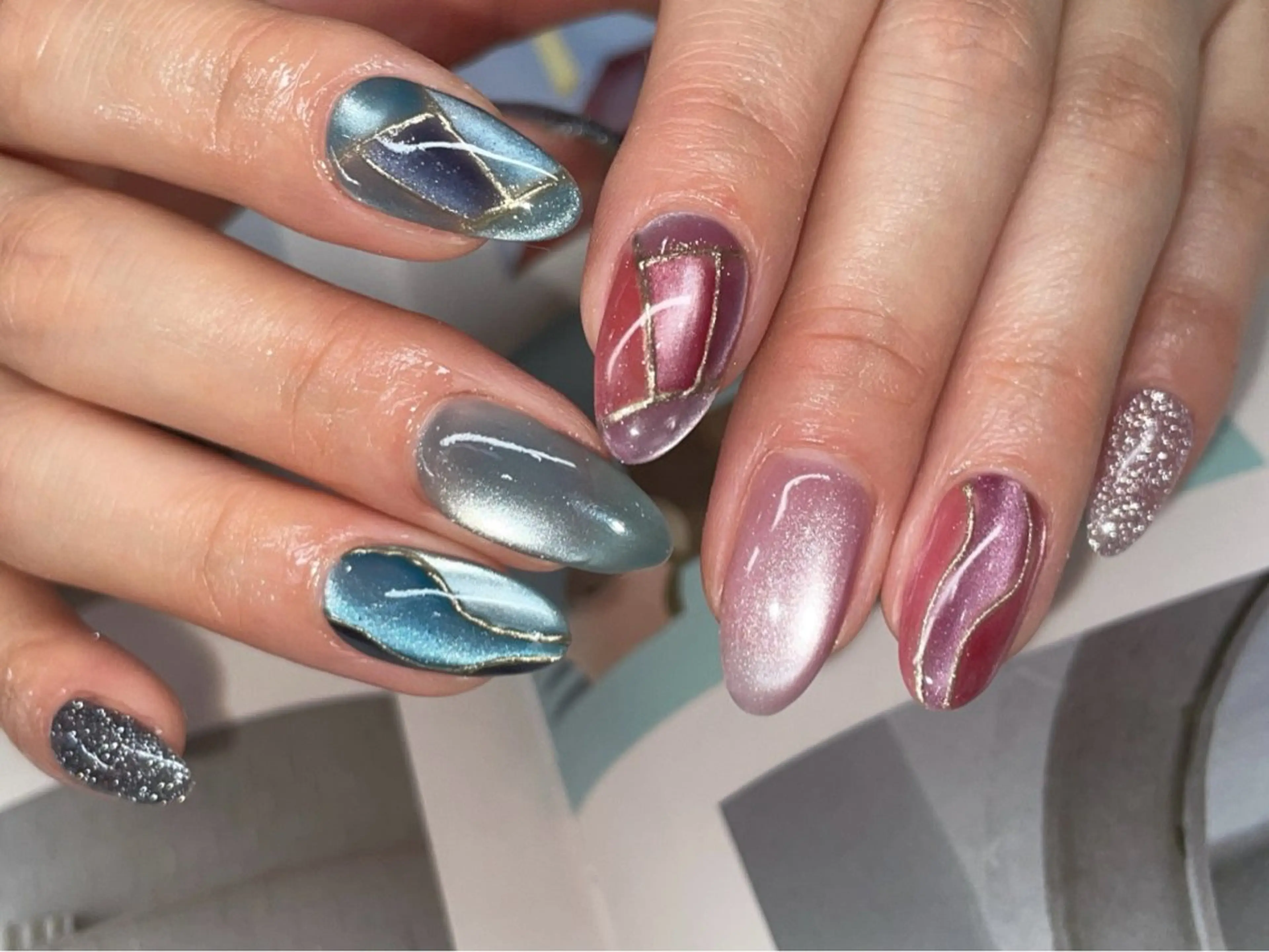 ミディアム écrin所属・kouno megumiのネイルデザイン