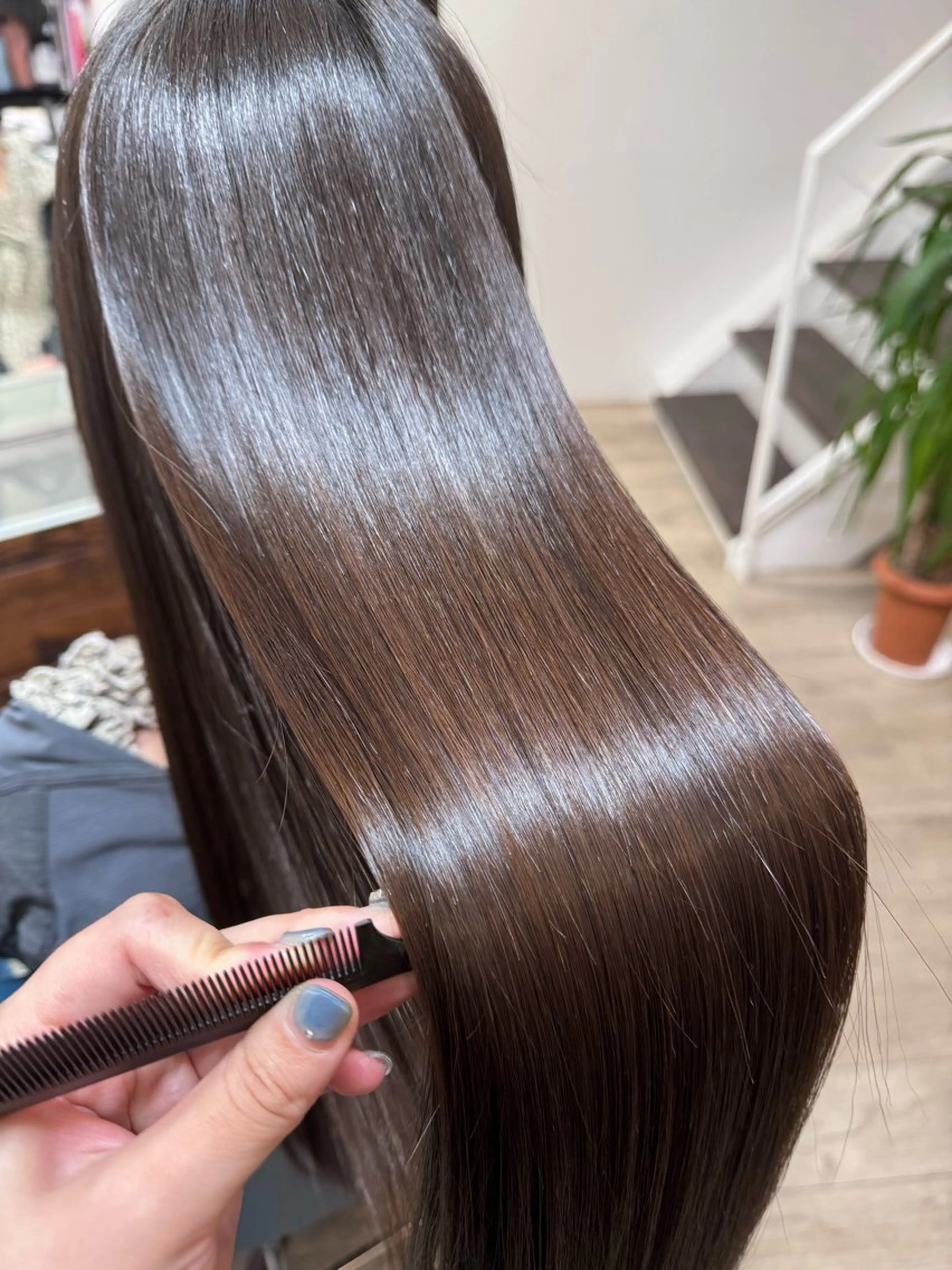 ロング 髪質改善 縮毛矯正 トリートメント CHEST　若松 采実の眉毛・アイブロウイメージ