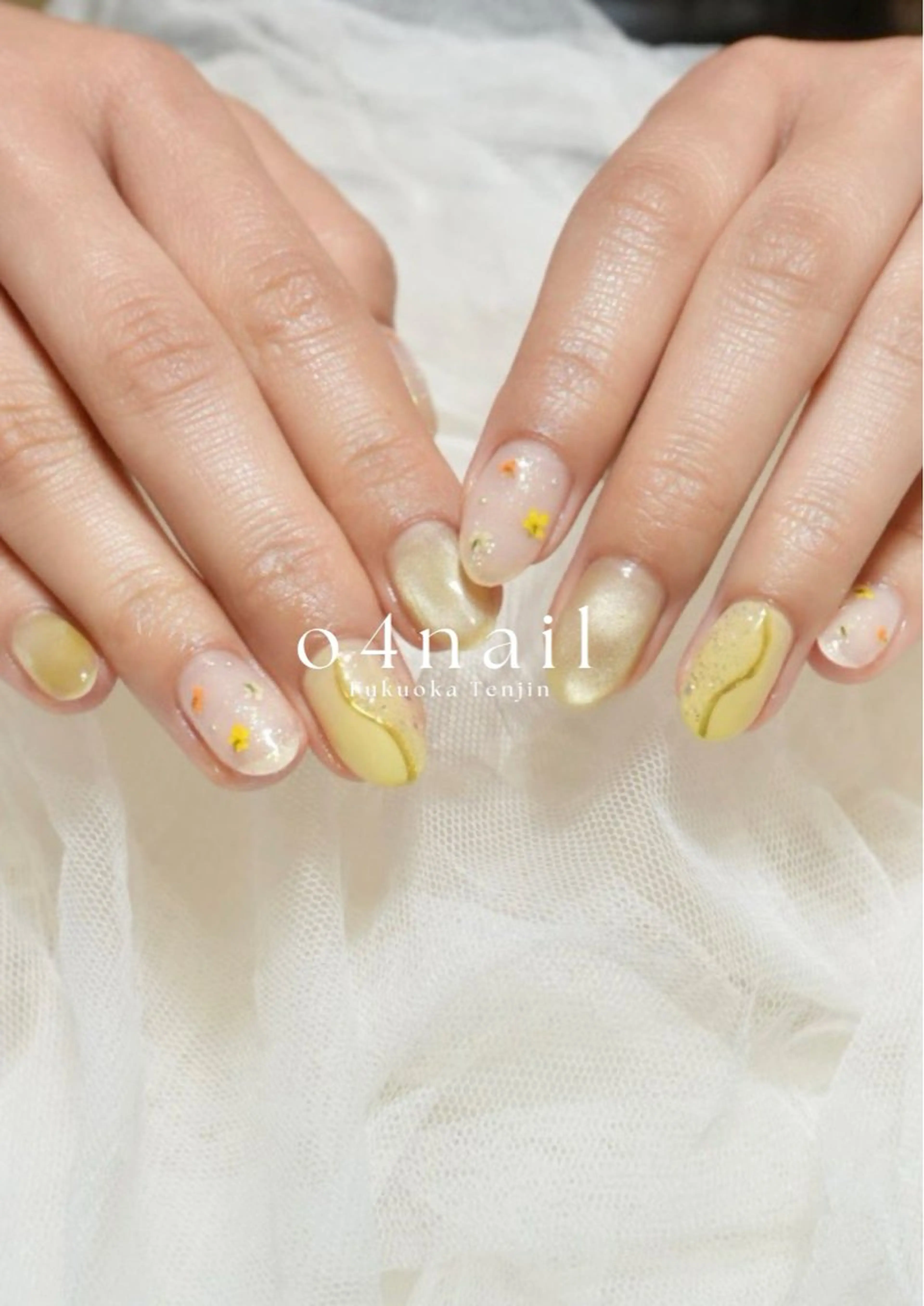 ネイル 黄色 ハンドネイル SALON VILLAGE tenjin所属・o4nail___ ARISAのネイルデザイン
