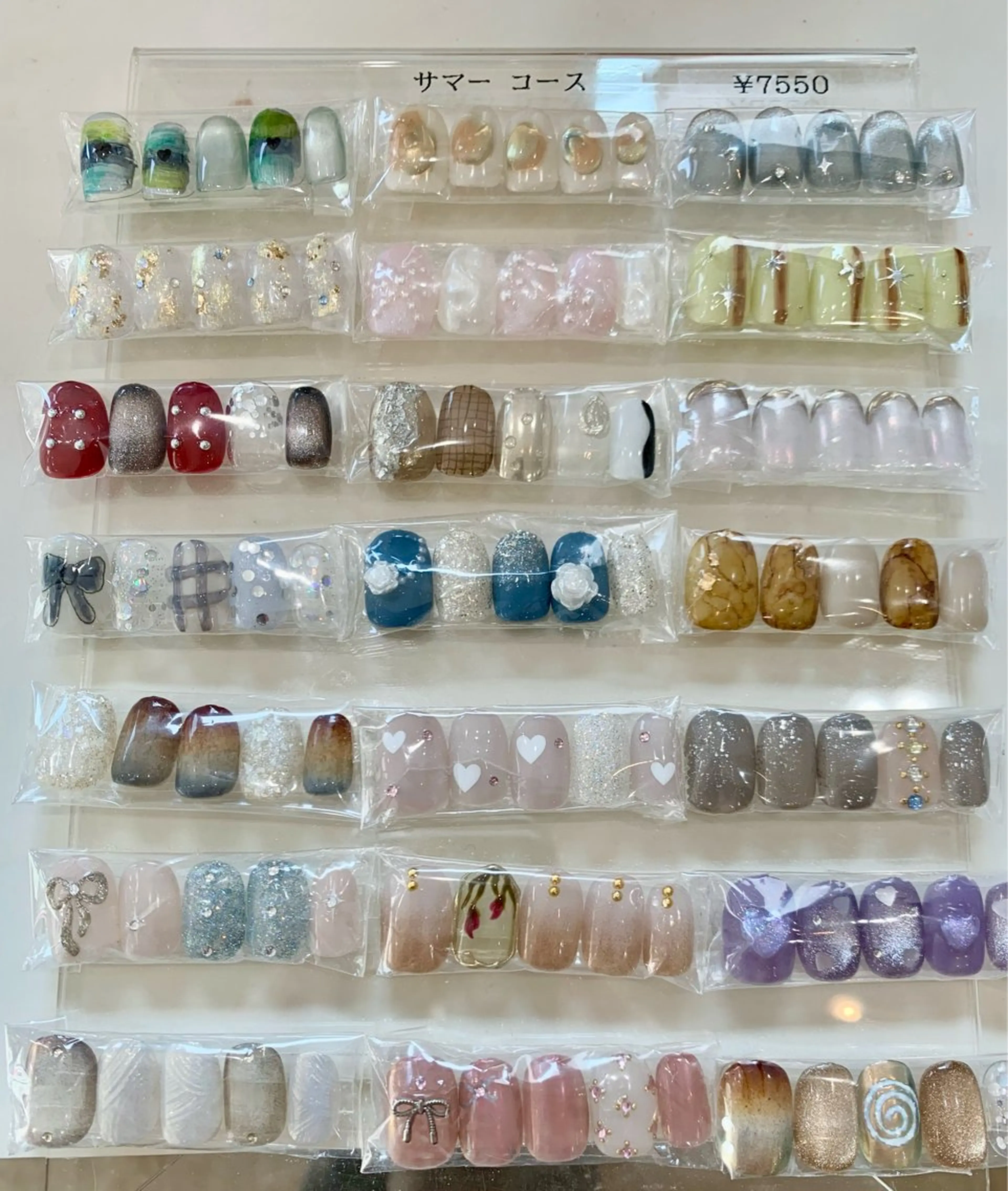 ネイル HIRAYAMA. Rのネイルデザイン