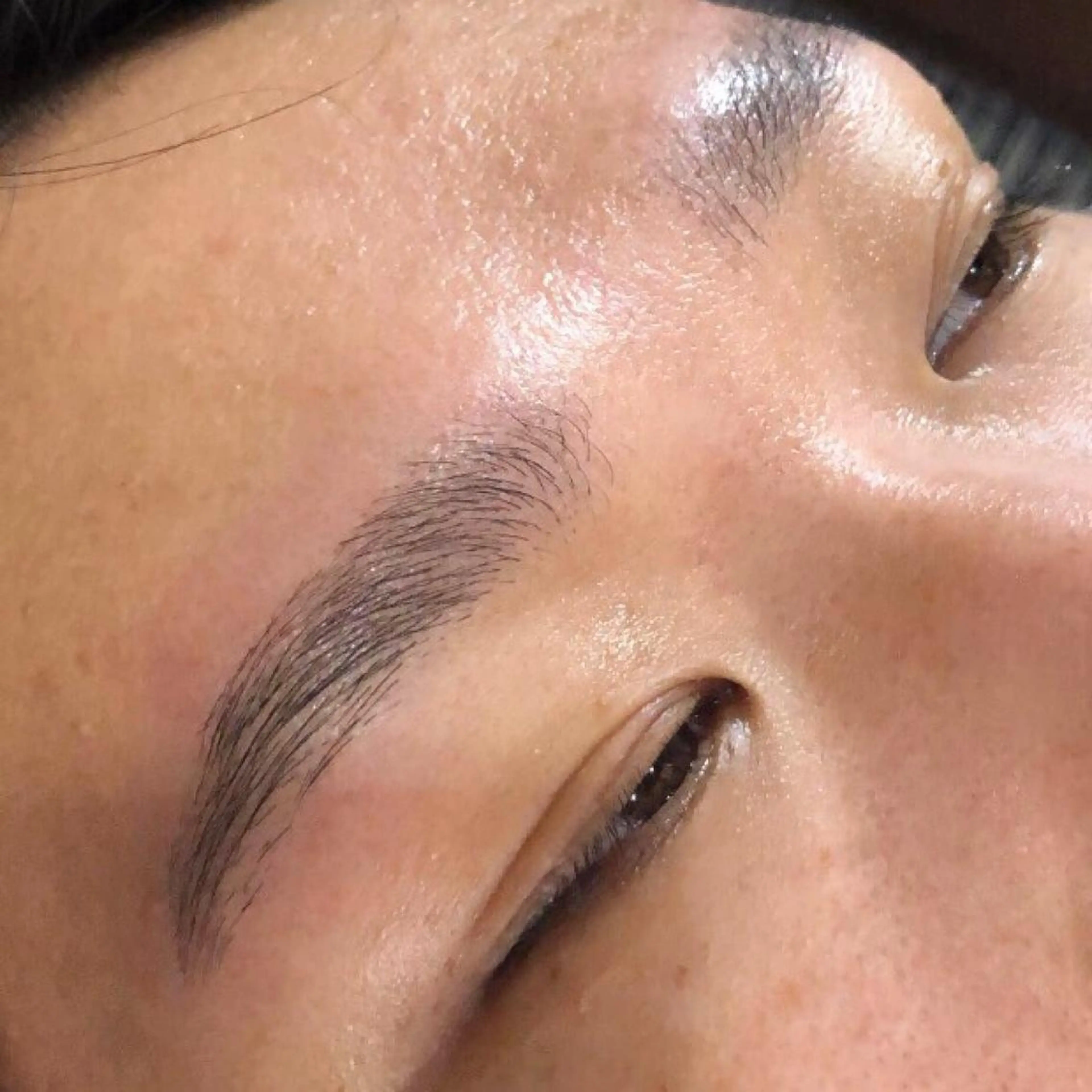 アイブロウ ETERNO小山店 野崎の眉毛・アイブロウイメージ