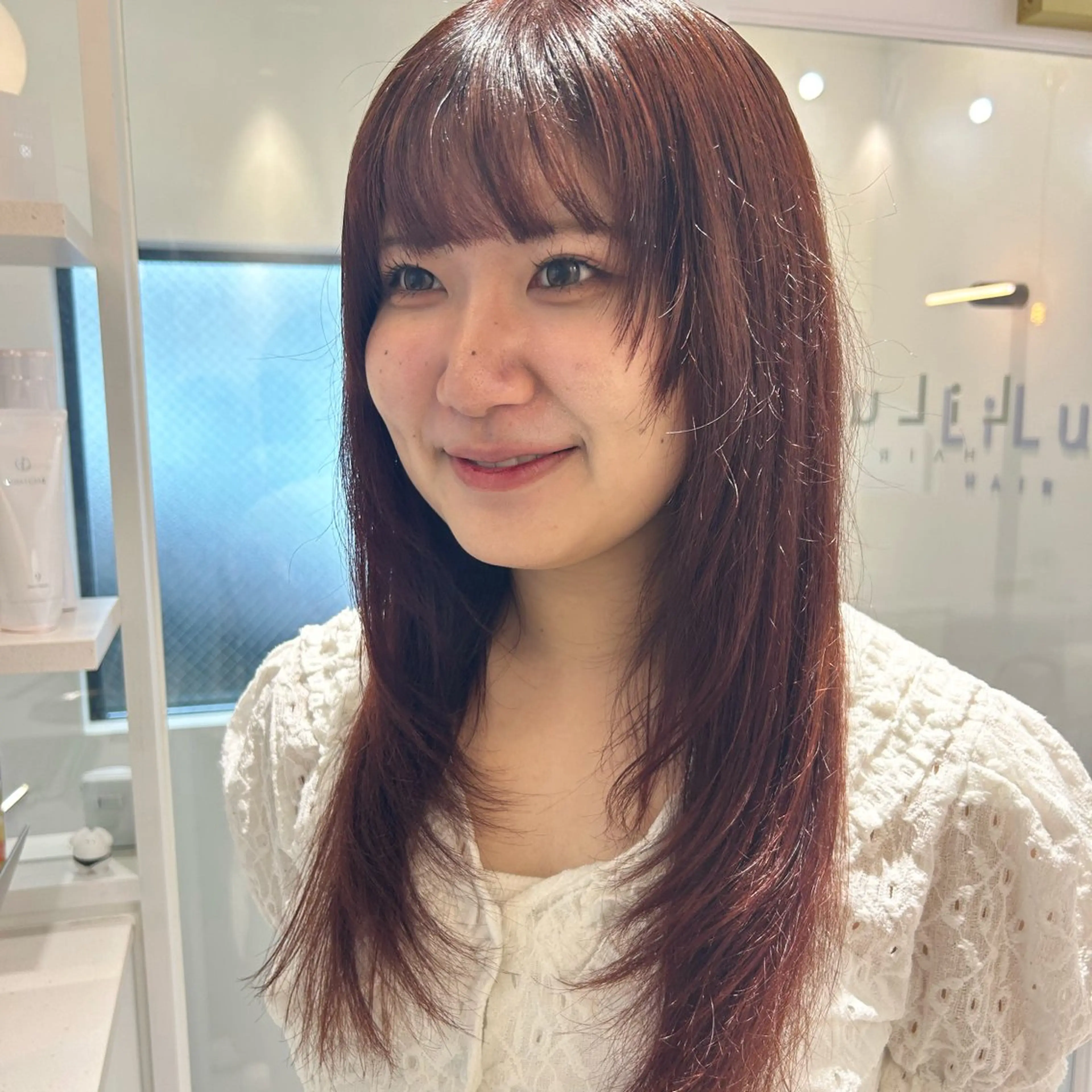 ロング カラー チアキ ジュリのヘアスタイル