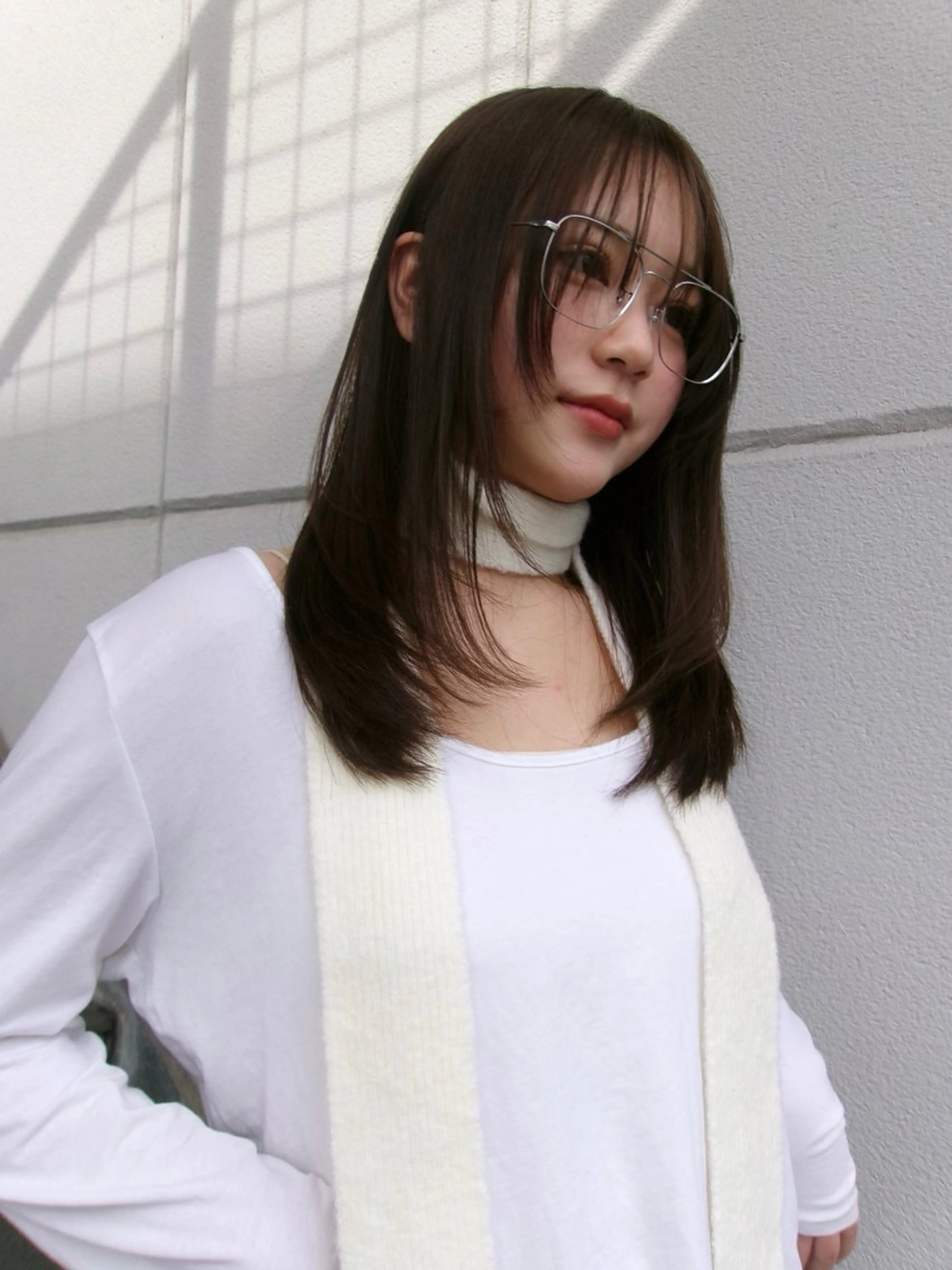 セミロング レイヤーカット/ 透明感カラーmikuのヘアスタイル