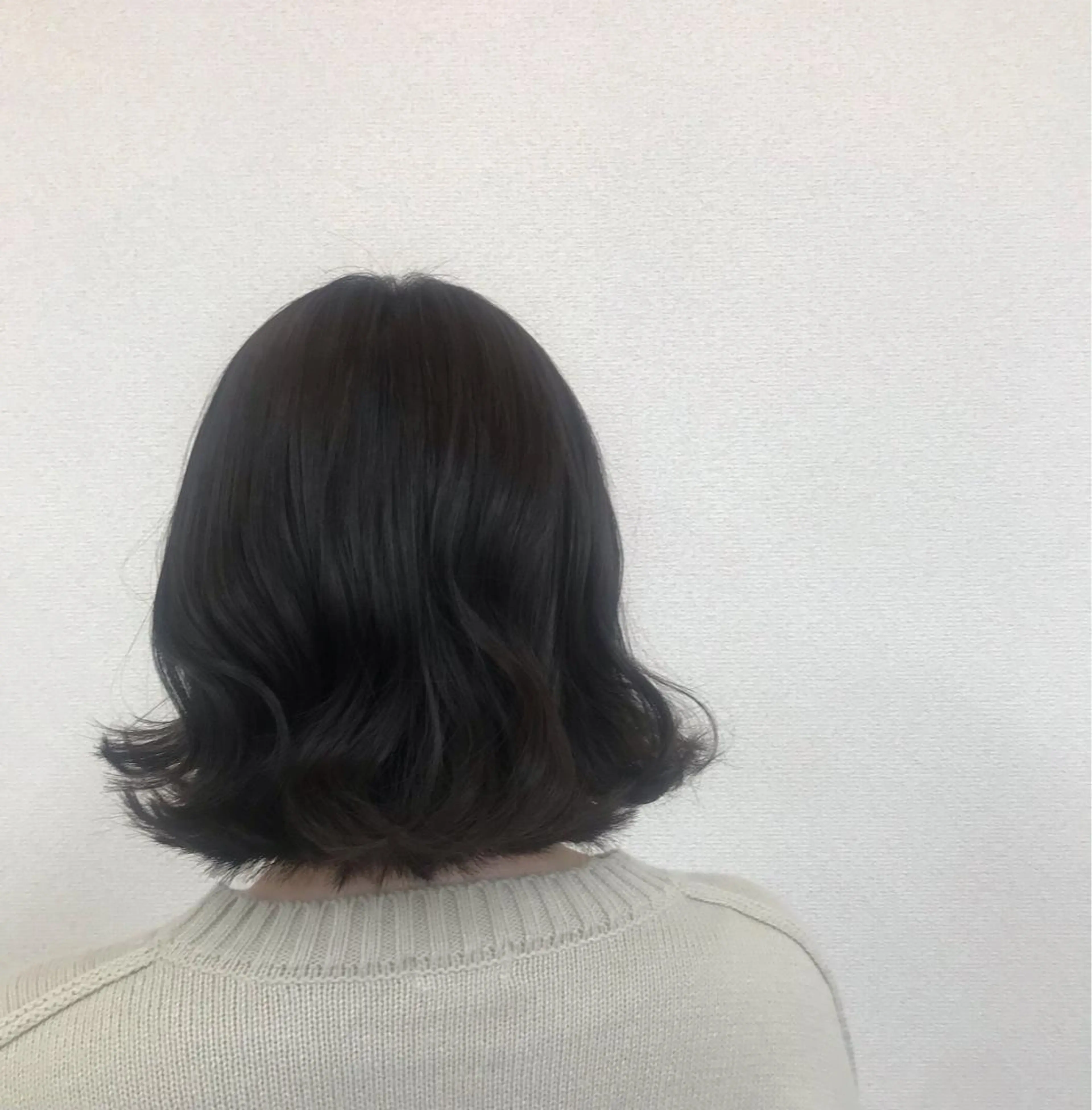 ミディアム 松本平太郎美容室大宮店所属・もりたみかこ 美容師お休み中のヘアスタイル