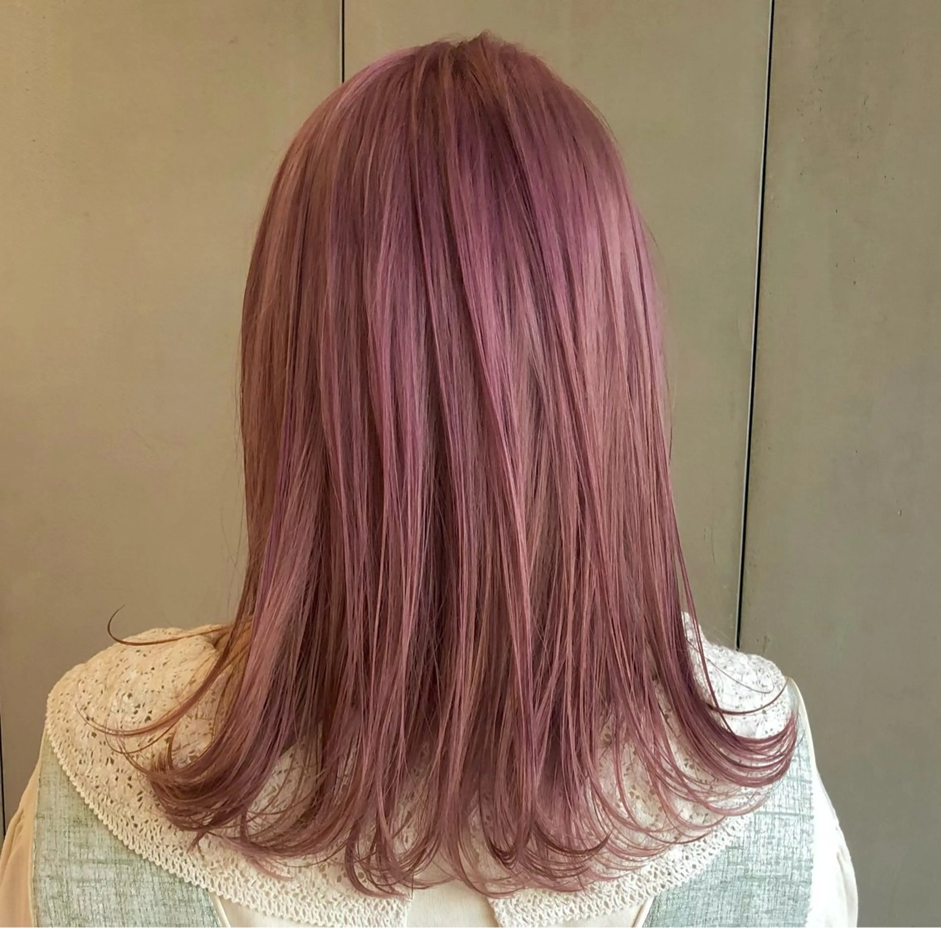 セミロング D’na所属・🎀暖色ガーリー/ ボブ/みさき🎀のヘアスタイル