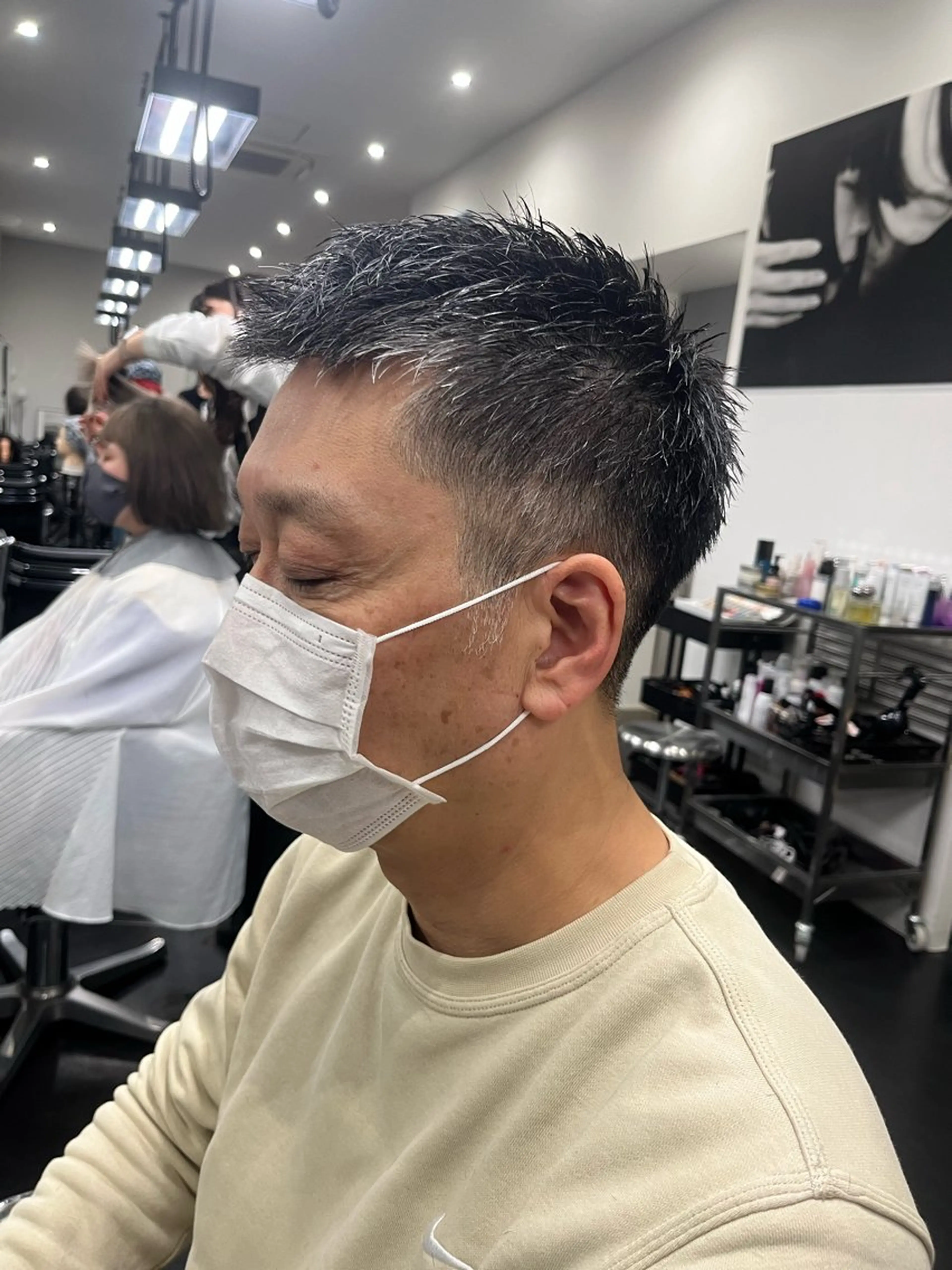 ショート メンズ モヒカン ソフトモヒカン 刈り上げ パーマ/縮毛矯正 揚村武斗のヘアスタイル