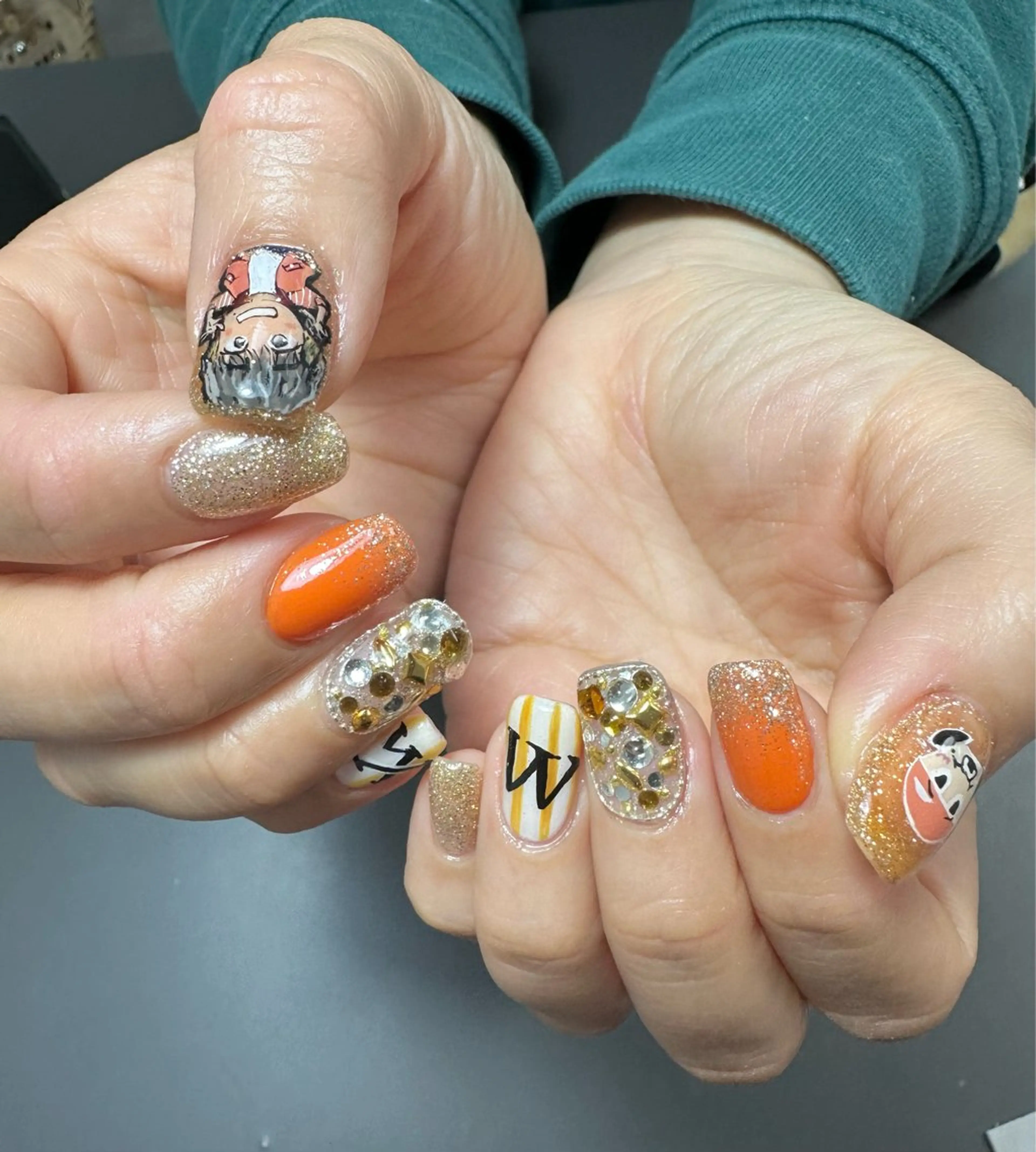 ネイル 12 designのネイルデザイン