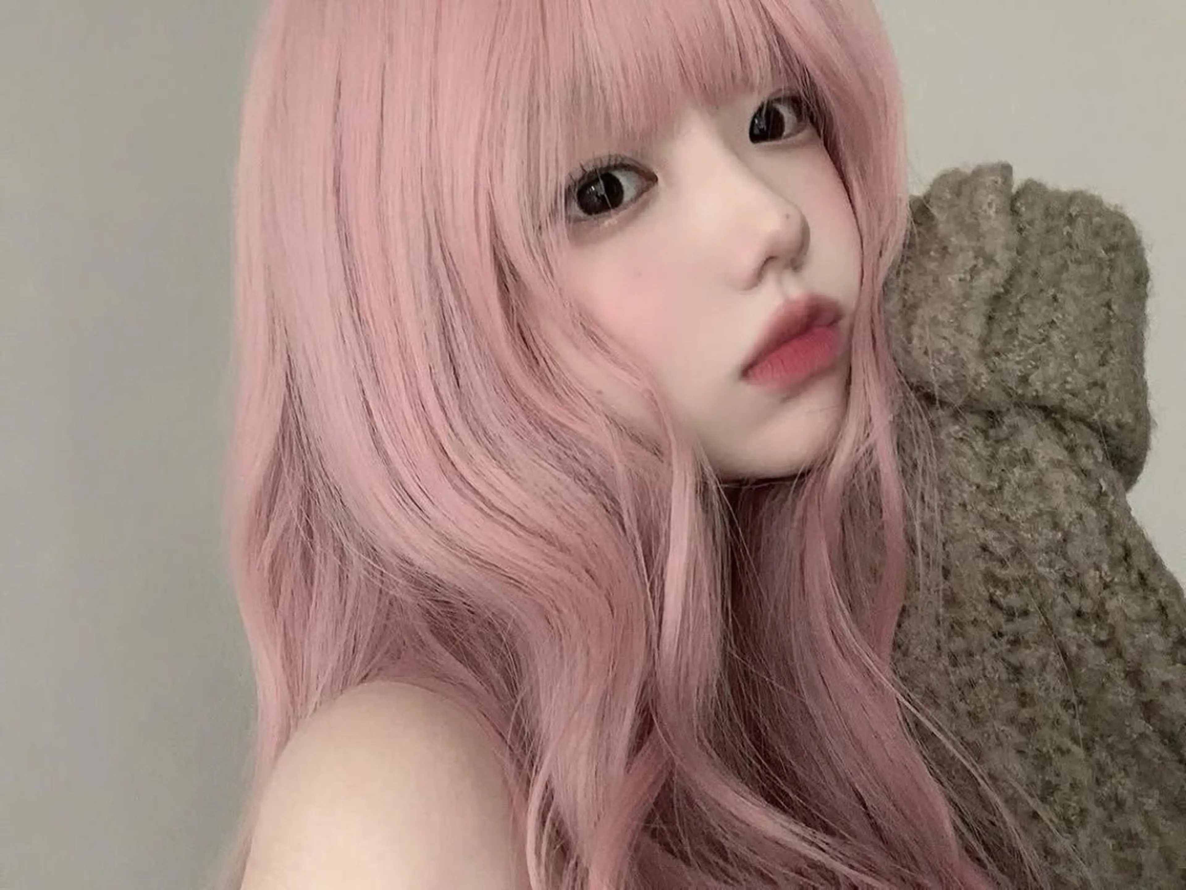 ロング カラー モテ髪💕ハイトーン ベージュ yuriaのヘアスタイル