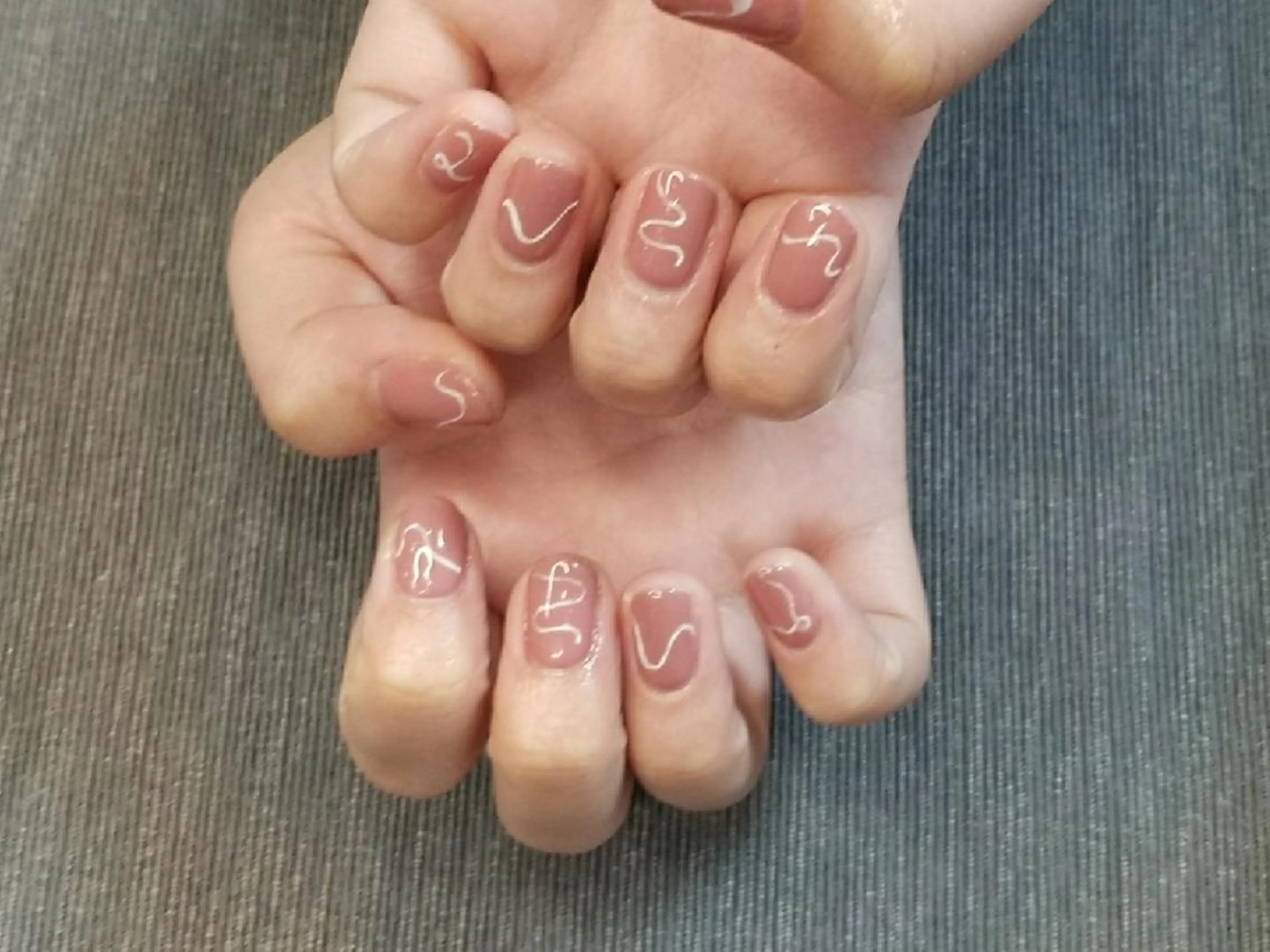 ネイル アートネイル milly nail （予約担当)のネイルデザイン