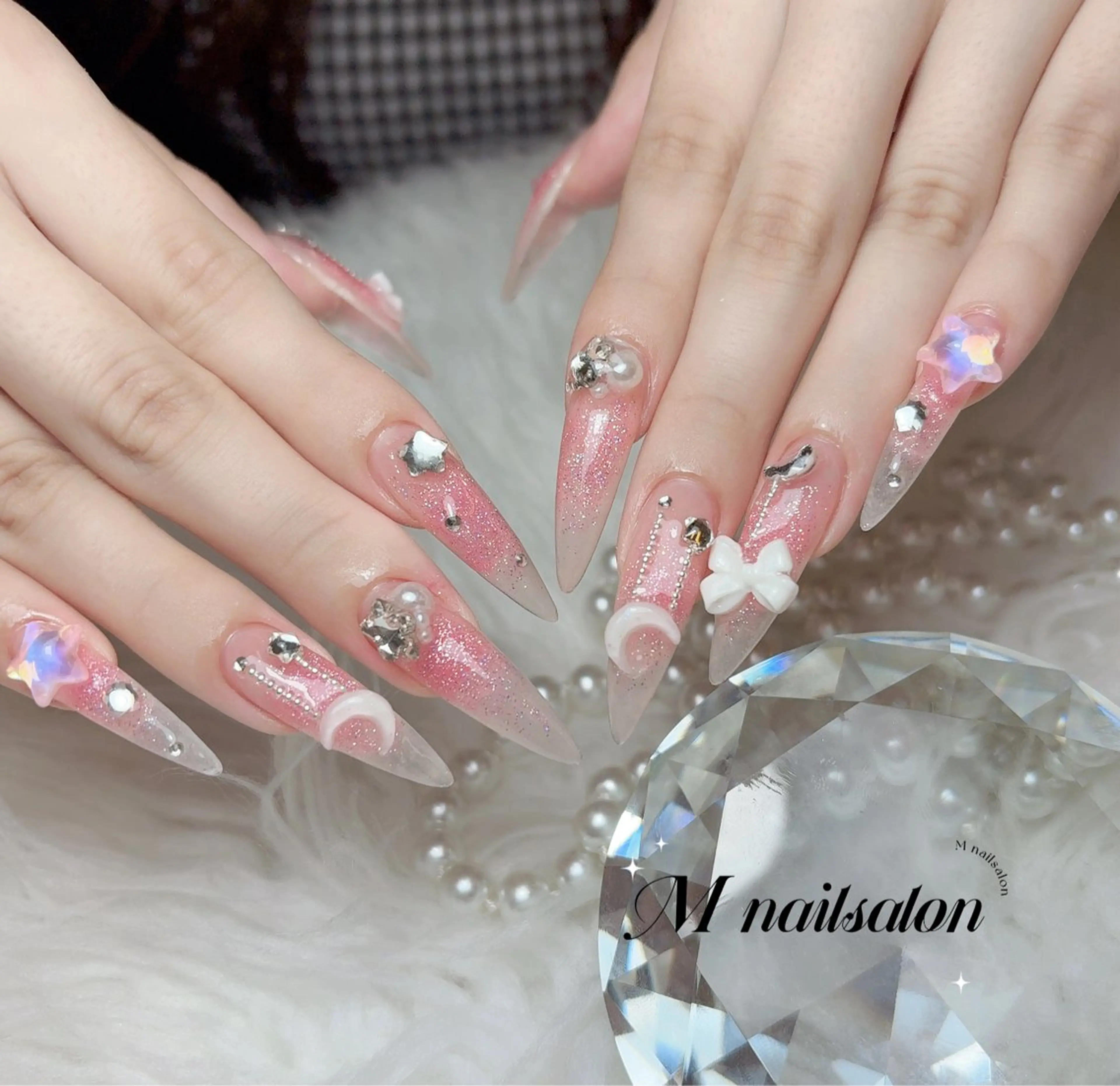 ネイル ハンドネイル M🌷nail 長さだし専門店のネイルデザイン